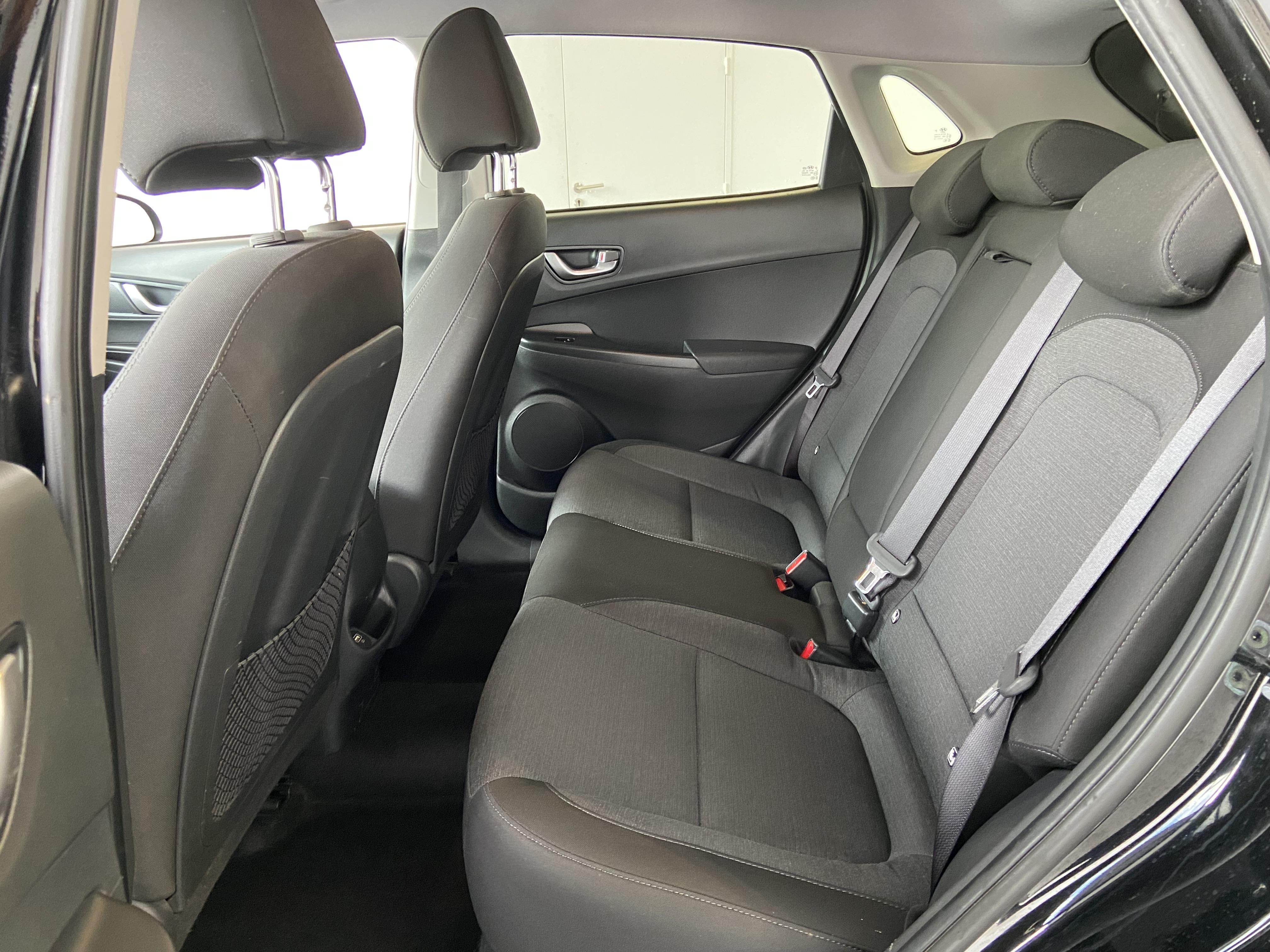 HYUNDAI Kona Electrique 64 kWh - 204 ch Business - Véhicule Occasion - Océane Auto HYUNDAI Kona Electrique 64 kWh - 204 ch Business - Véhicule Occasion Océane Auto