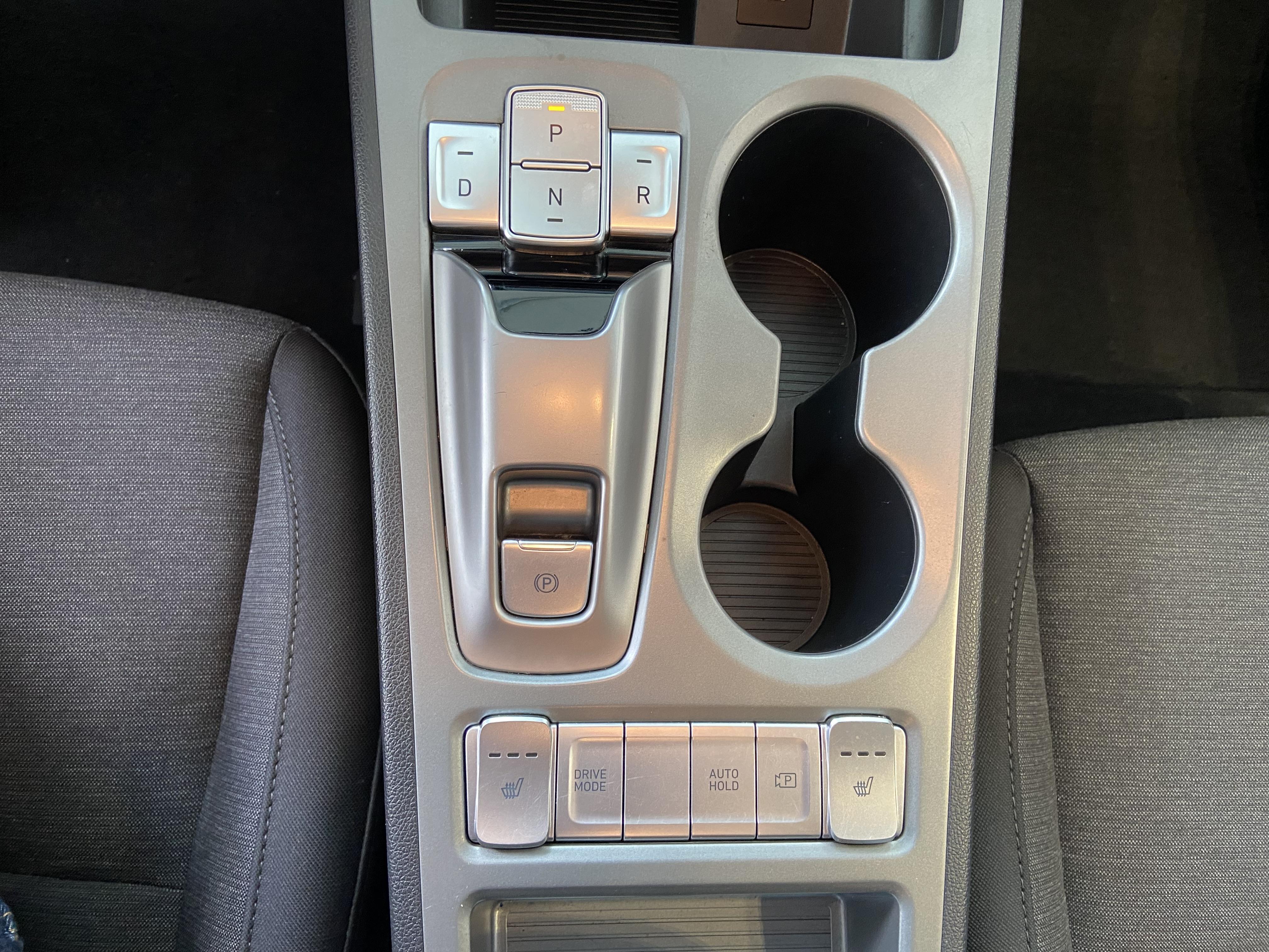HYUNDAI Kona Electrique 64 kWh - 204 ch Business - Véhicule Occasion - Océane Auto HYUNDAI Kona Electrique 64 kWh - 204 ch Business - Véhicule Occasion Océane Auto