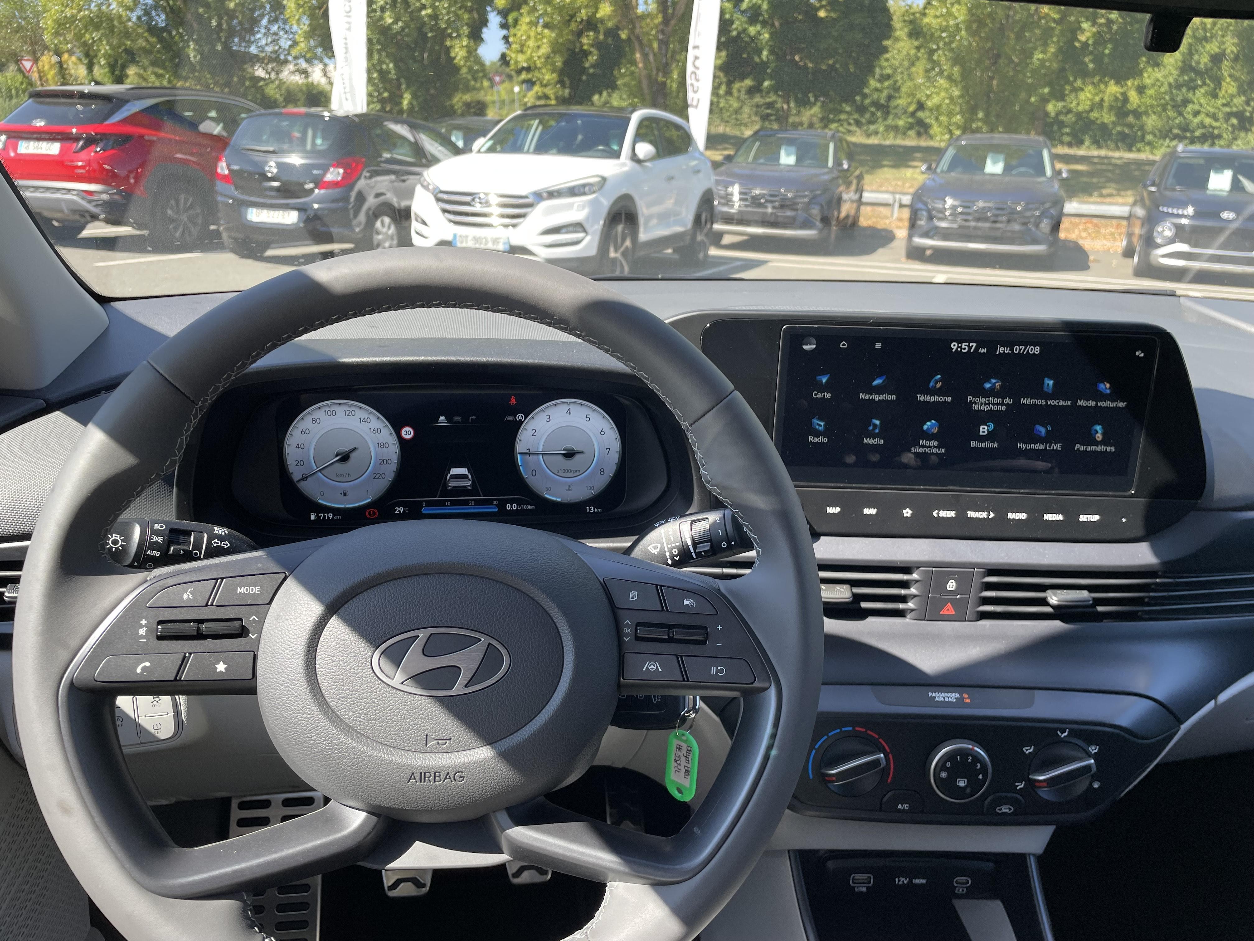 HYUNDAI Bayon 1.0 T-GDi 100 Intuitive - Véhicule Occasion - Océane Auto HYUNDAI Bayon 1.0 T-GDi 100 Intuitive - Véhicule Occasion Océane Auto