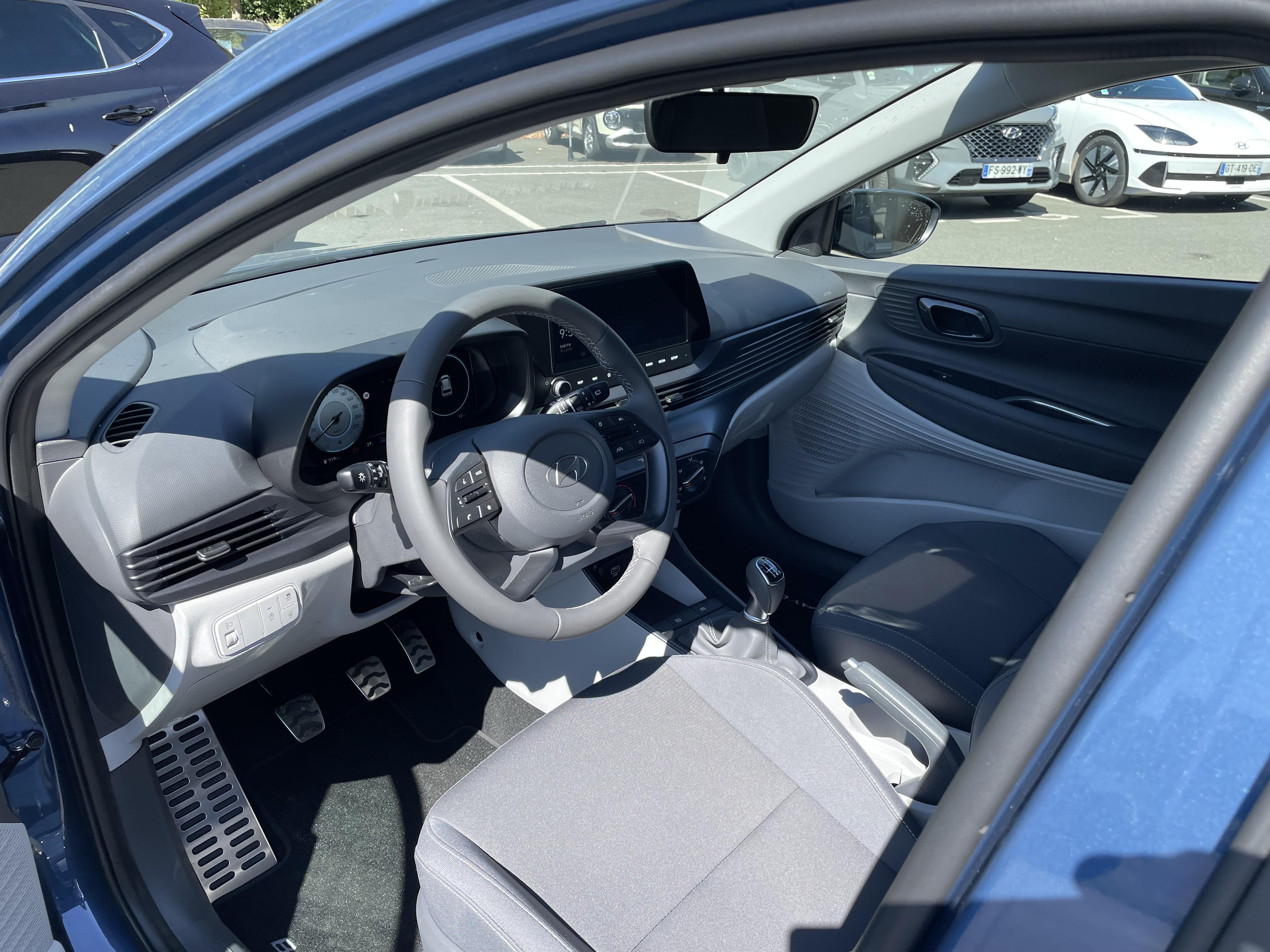 HYUNDAI Bayon 1.0 T-GDi 100 Intuitive - Véhicule Occasion - Océane Auto HYUNDAI Bayon 1.0 T-GDi 100 Intuitive - Véhicule Occasion Océane Auto