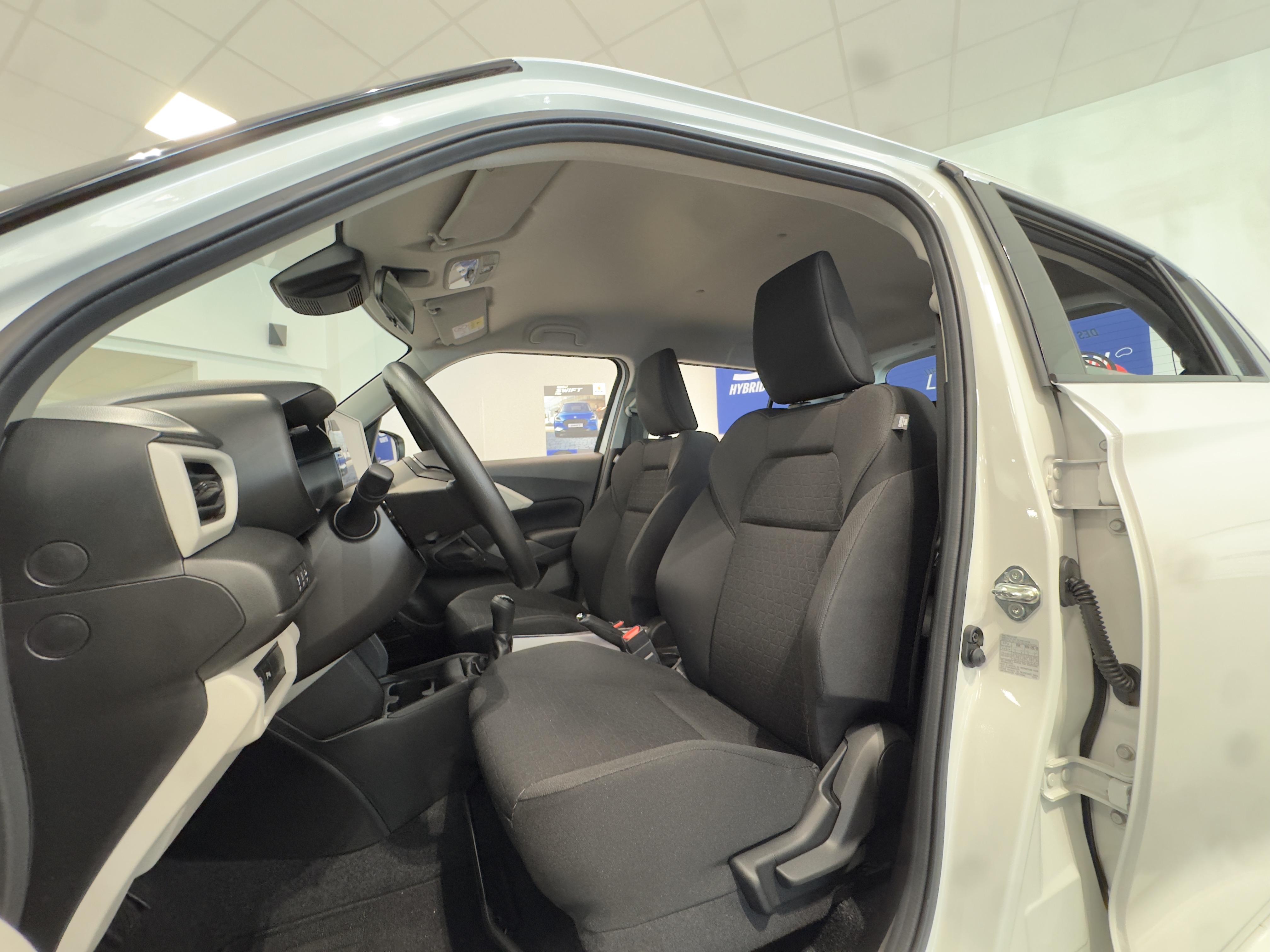 SUZUKI Swift 1.2 Dualjet Hybrid Avantage - Véhicule Occasion - Océane Auto SUZUKI Swift 1.2 Dualjet Hybrid Avantage - Véhicule Occasion Océane Auto
