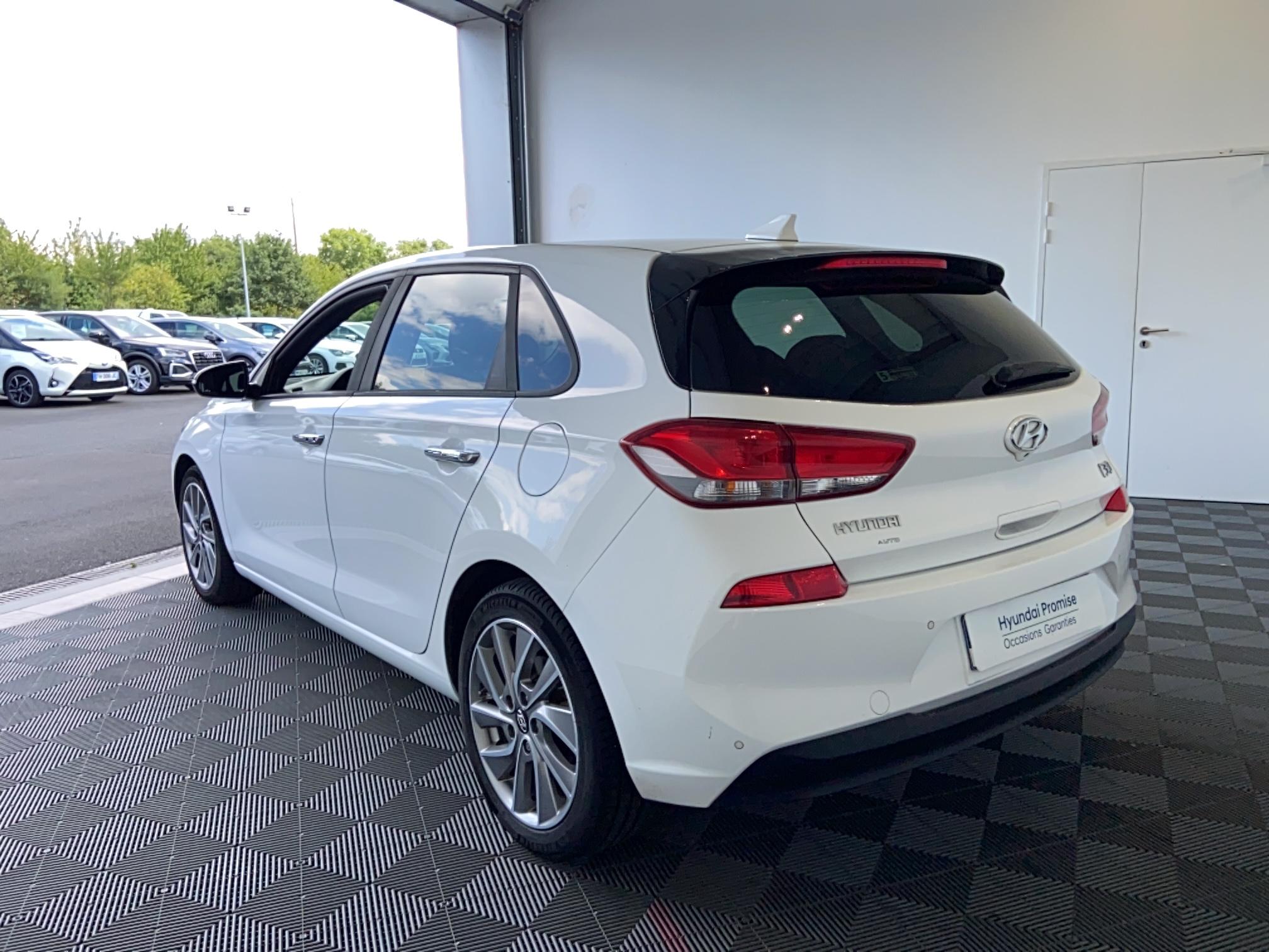 HYUNDAI i30 1.6 CRDi 110 DCT-7 Edition #1 - Véhicule Occasion Océane Auto
