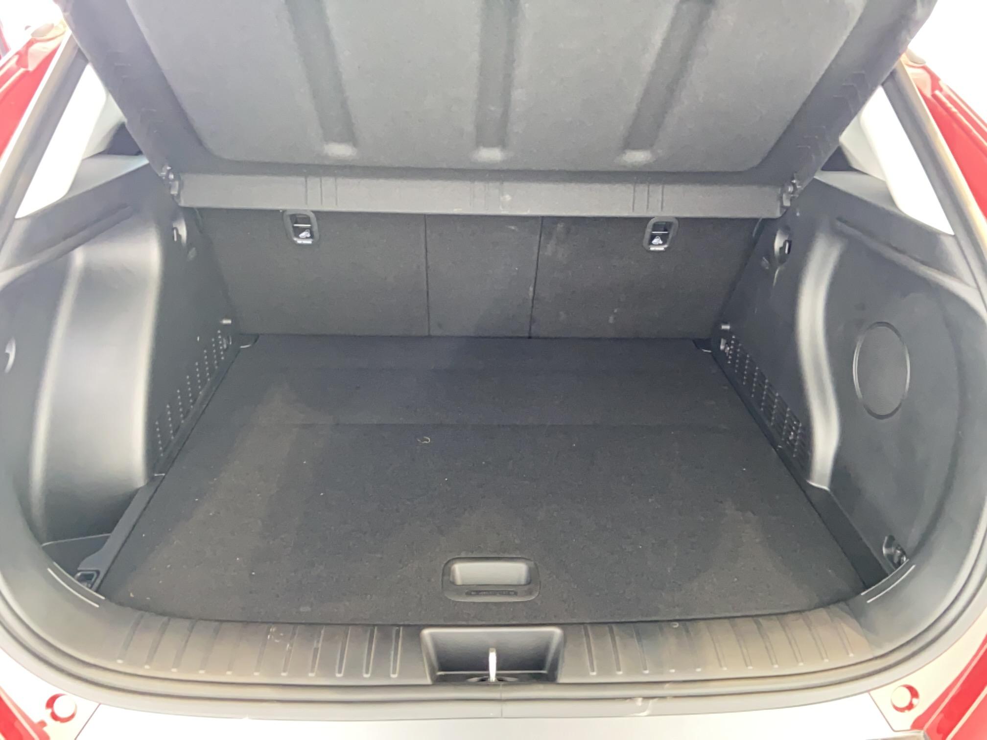 HYUNDAI Kona Hybrid 129 MY 25 Executive + TO - Véhicule Occasion - Océane Auto HYUNDAI Kona Hybrid 129 MY 25 Executive + TO - Véhicule Occasion Océane Auto