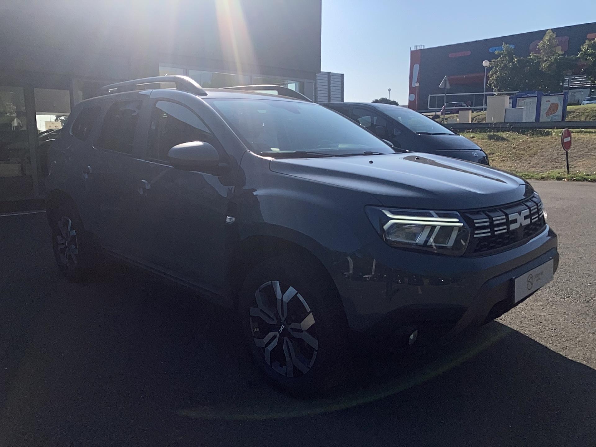 DACIA Duster TCe 150 4x2 EDC Journey - Véhicule Occasion Océane Auto