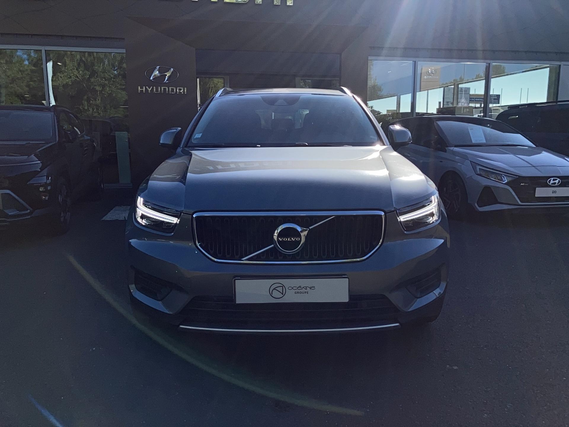 VOLVO XC40 D3 AdBlue 150 ch Geartronic 8 Momentum - Véhicule Occasion - Océane Auto VOLVO XC40 D3 AdBlue 150 ch Geartronic 8 Momentum - Véhicule Occasion Océane Auto