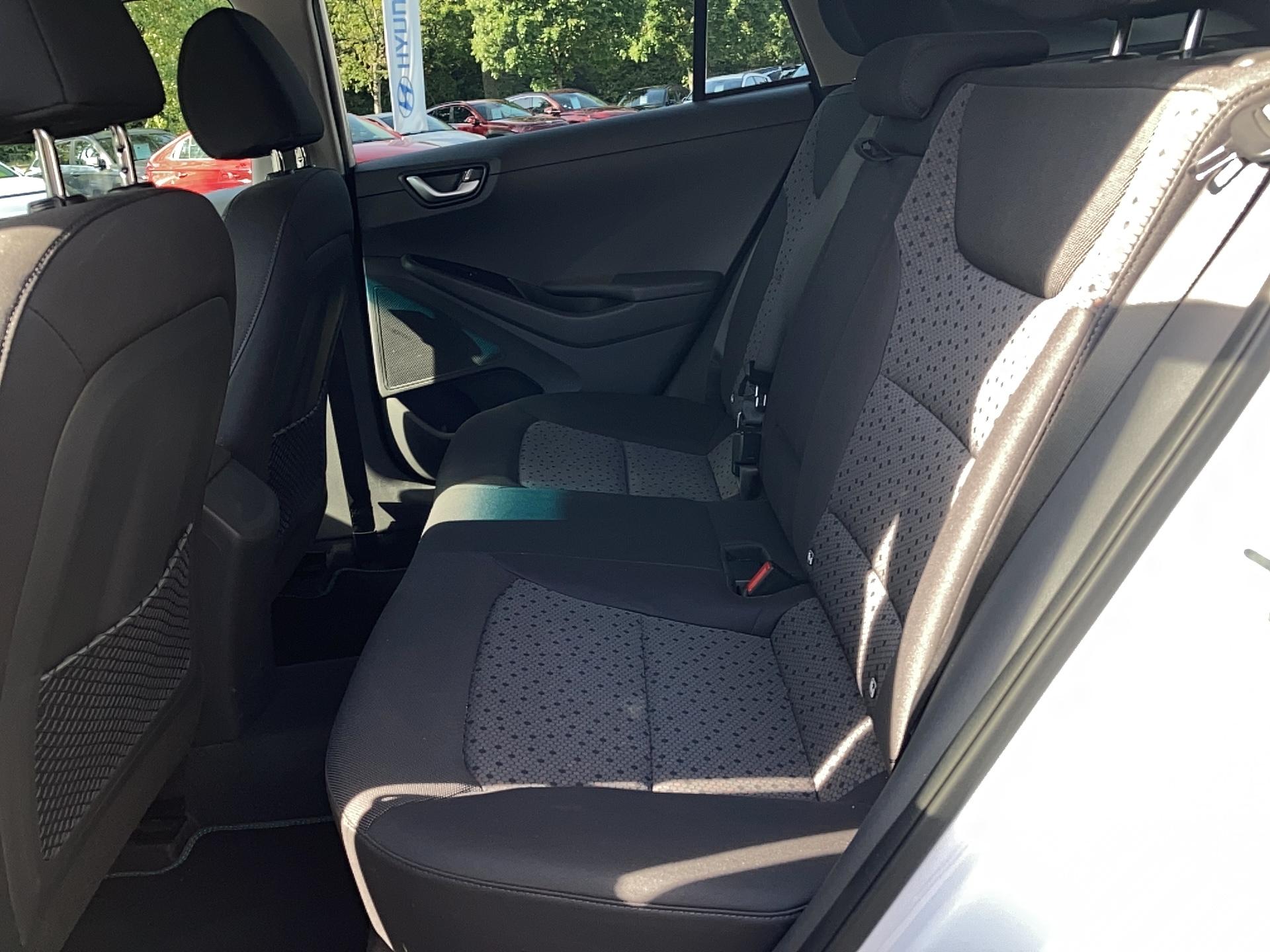 HYUNDAI Ioniq Electric 120 ch Creative - Véhicule Occasion - Océane Auto HYUNDAI Ioniq Electric 120 ch Creative - Véhicule Occasion Océane Auto