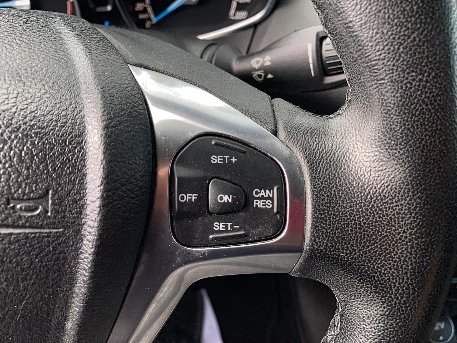 FORD B-MAX 1.0 EcoBoost 125 S&S Titanium - Véhicule Occasion - Océane Auto FORD B-MAX 1.0 EcoBoost 125 S&S Titanium - Véhicule Occasion Océane Auto