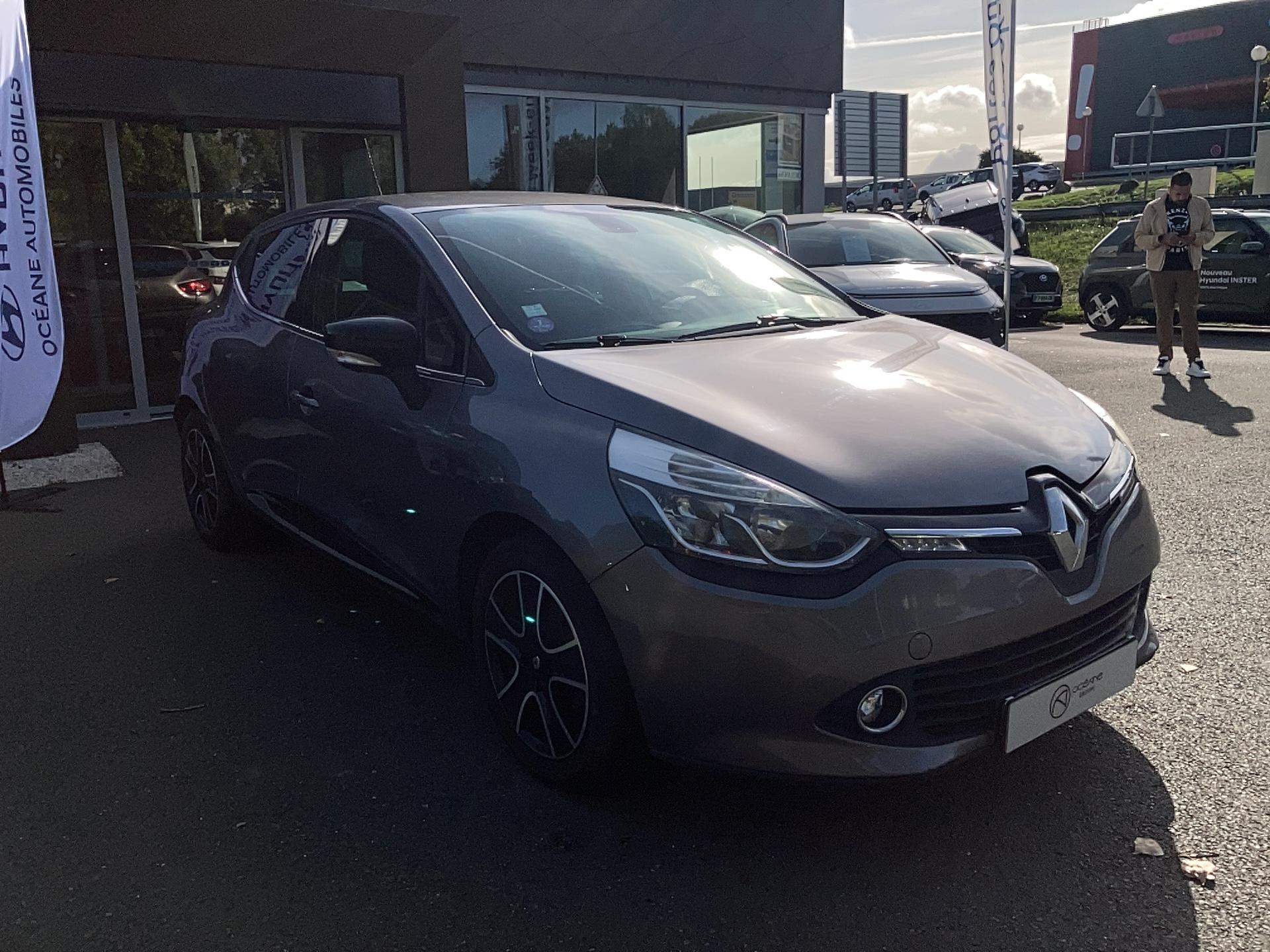 RENAULT Clio IV TCe 90 Intens - Véhicule Occasion - Océane Auto RENAULT Clio IV TCe 90 Intens - Véhicule Occasion Océane Auto