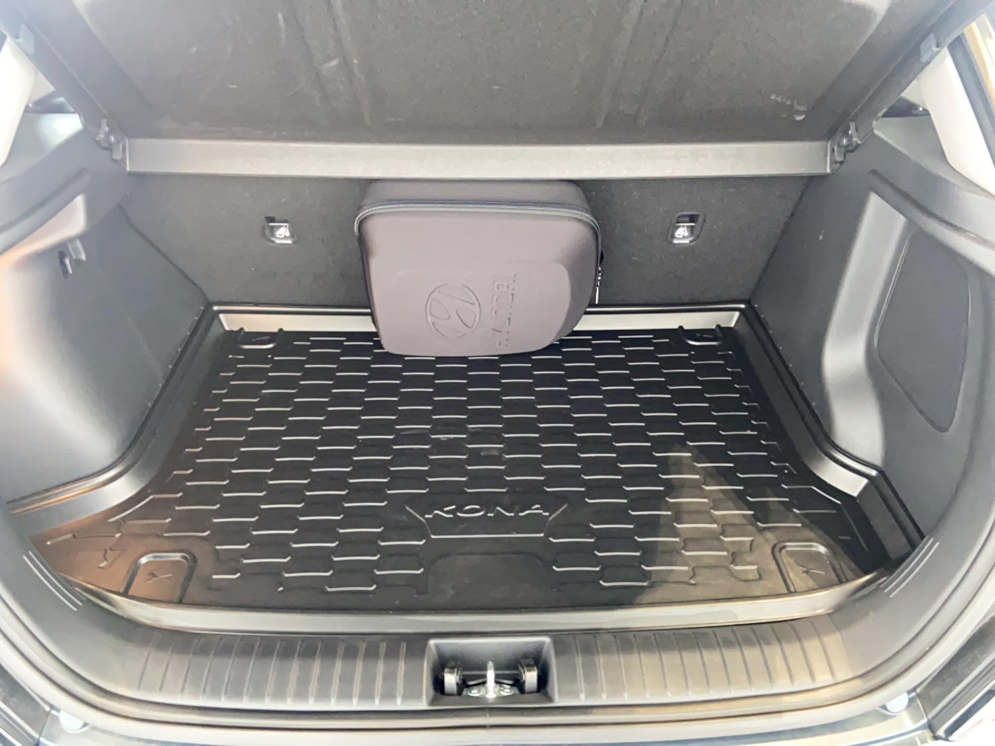 HYUNDAI Kona Electrique 39 kWh - 136 ch Executive - Véhicule Occasion Océane Auto