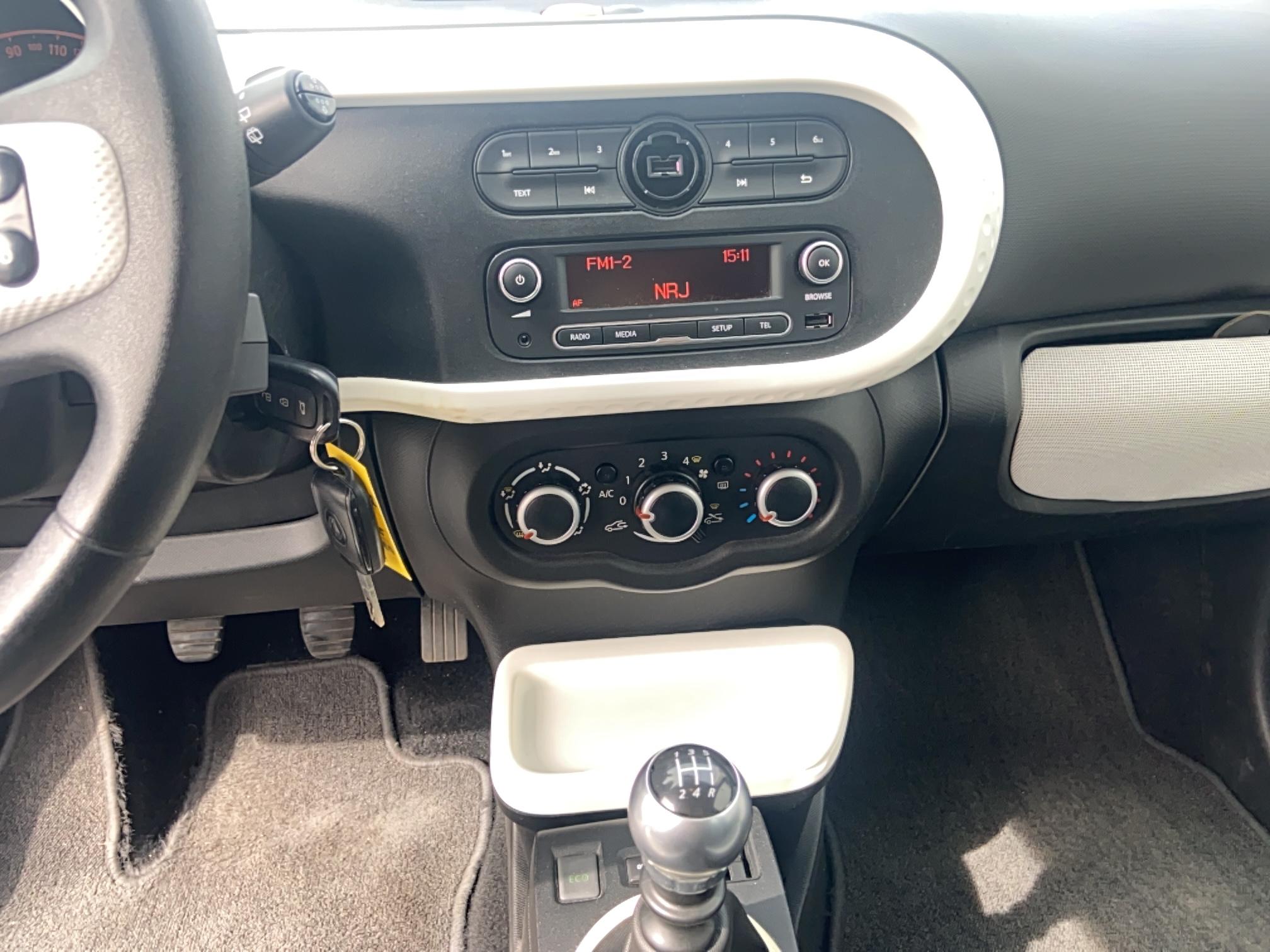 RENAULT Twingo III 0.9 TCe 90 Energy Limited - Véhicule Occasion Océane Auto