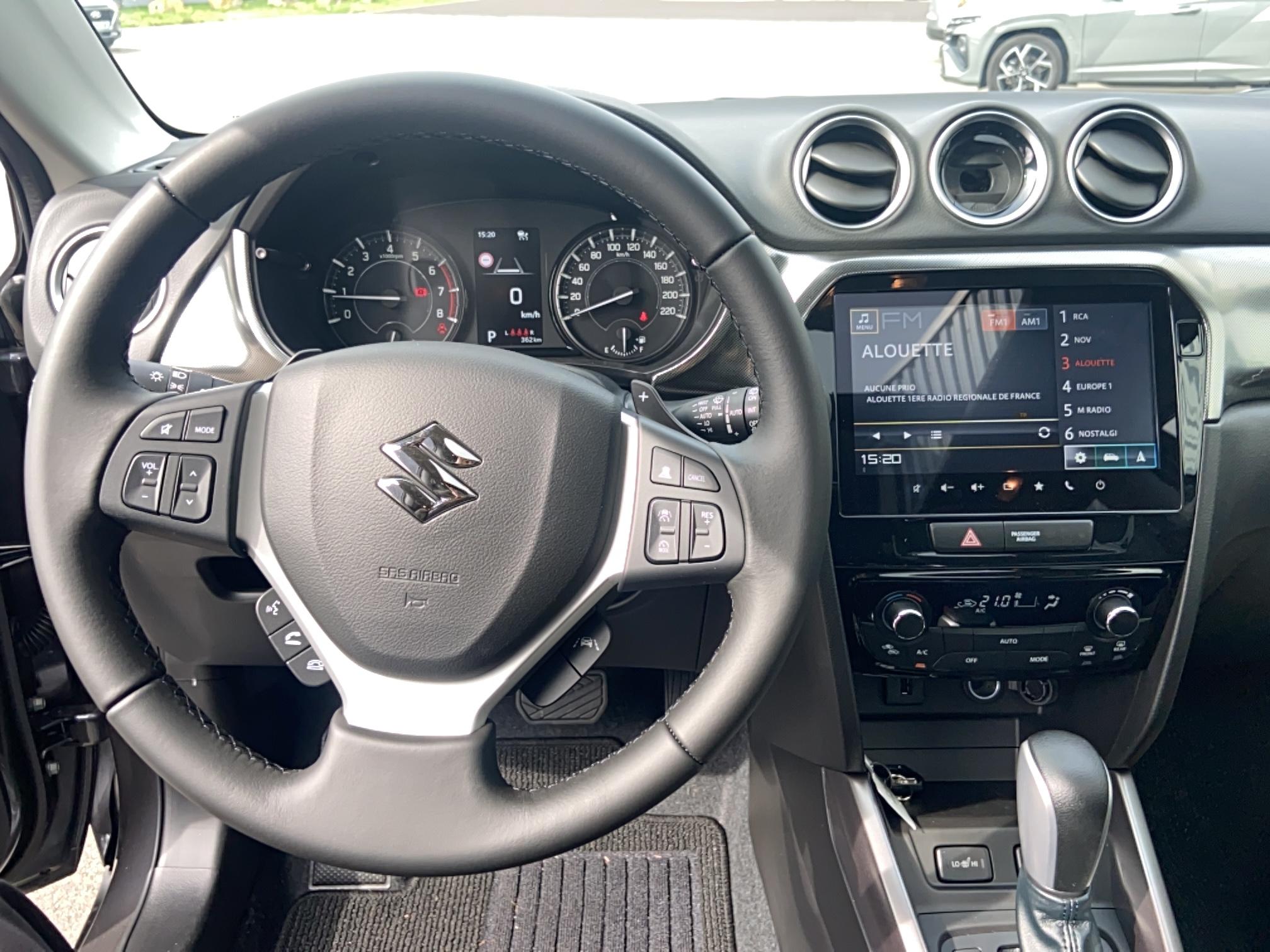 SUZUKI Vitara 1.4 Boosterjet Hybrid Auto Style - Véhicule Occasion - Océane Auto SUZUKI Vitara 1.4 Boosterjet Hybrid Auto Style - Véhicule Occasion Océane Auto