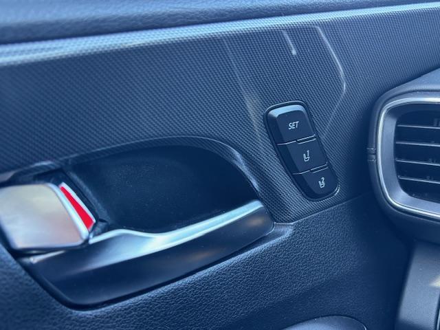 HYUNDAI Santa Fe 1.6 T-GDi Hybrid 230 BVA6 Executive - Véhicule Occasion - Océane Auto HYUNDAI Santa Fe 1.6 T-GDi Hybrid 230 BVA6 Executive - Véhicule Occasion Océane Auto