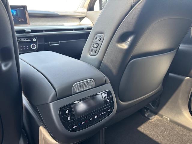 HYUNDAI Ioniq 9 110 kWh - 307 ch HTRAC Executive - Véhicule Occasion Océane Auto