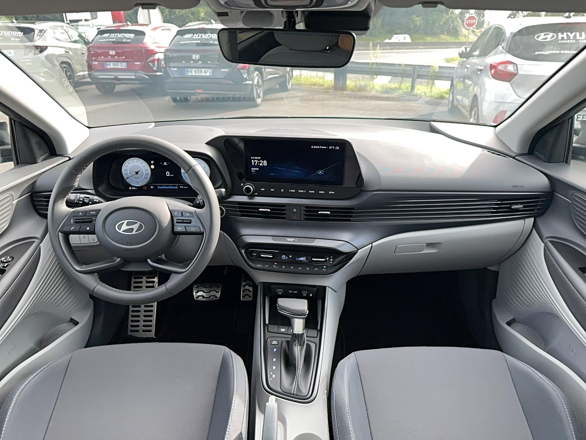 HYUNDAI Bayon 1.0 T-GDi 100 DCT-7 Creative - Véhicule Occasion - Océane Auto HYUNDAI Bayon 1.0 T-GDi 100 DCT-7 Creative - Véhicule Occasion Océane Auto