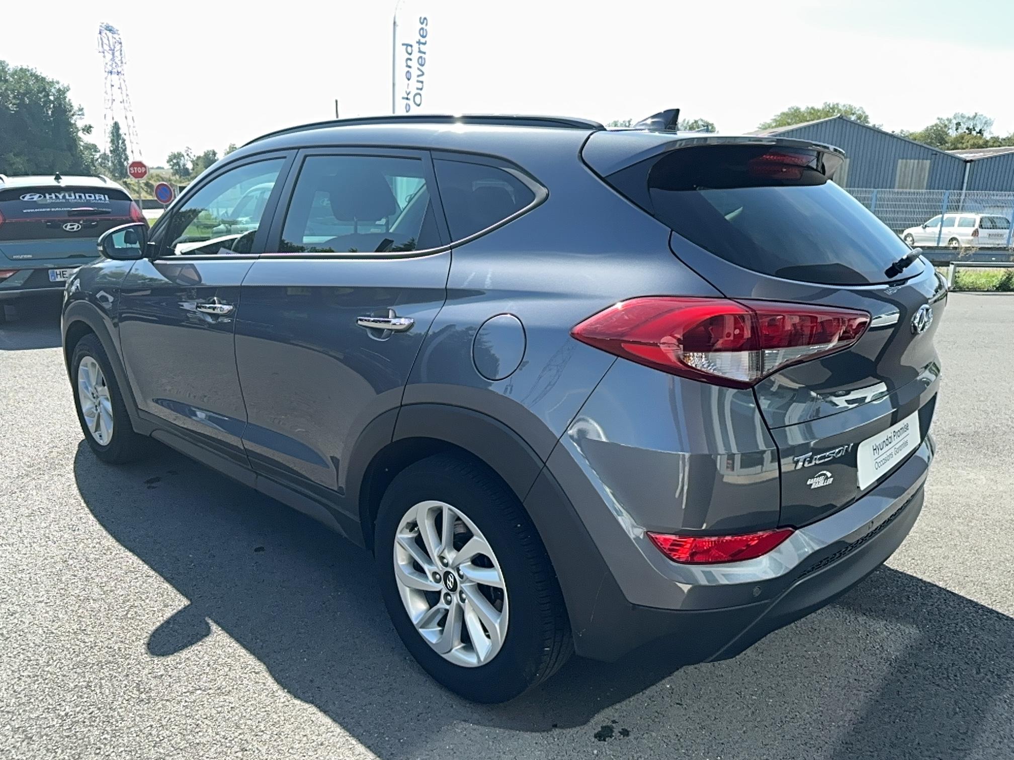 HYUNDAI Tucson 1.7 CRDi 115 2WD Creative - Véhicule Occasion - Océane Auto HYUNDAI Tucson 1.7 CRDi 115 2WD Creative - Véhicule Occasion Océane Auto