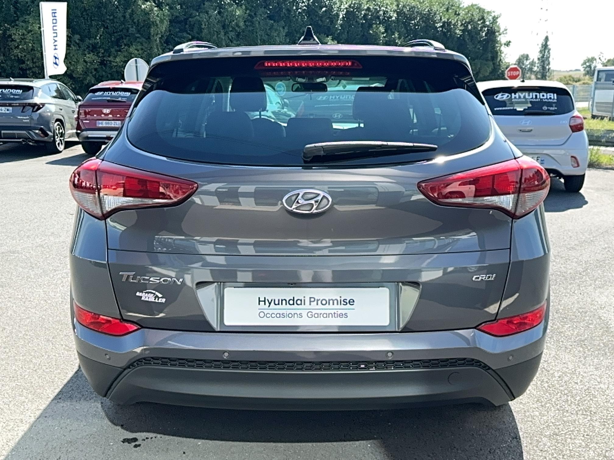 HYUNDAI Tucson 1.7 CRDi 115 2WD Creative - Véhicule Occasion - Océane Auto HYUNDAI Tucson 1.7 CRDi 115 2WD Creative - Véhicule Occasion Océane Auto