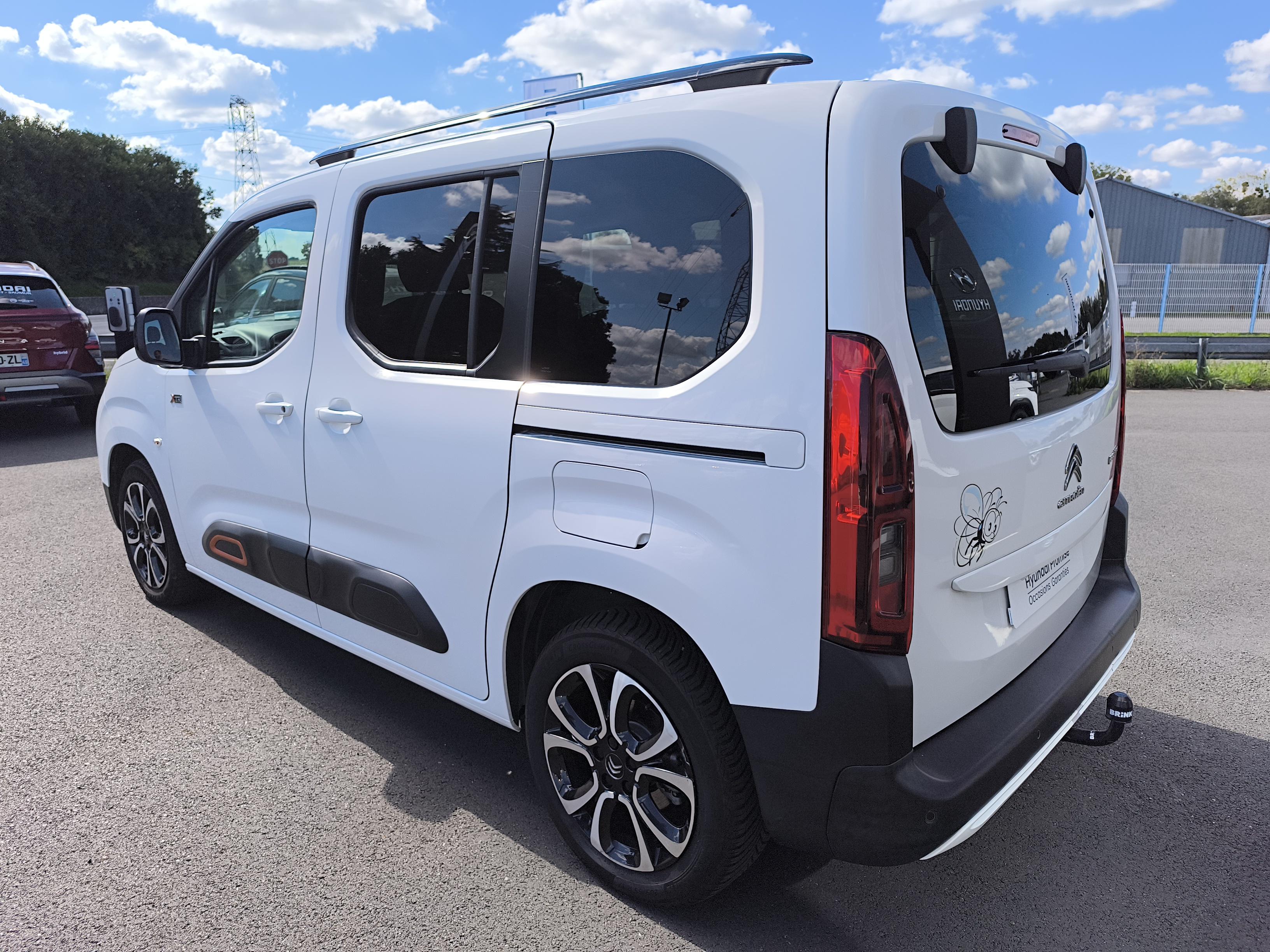CITROEN Berlingo Taille XL BlueHDi 130 S&S BVA Shine - Véhicule Occasion - Océane Auto CITROEN Berlingo Taille XL BlueHDi 130 S&S BVA Shine - Véhicule Occasion Océane Auto