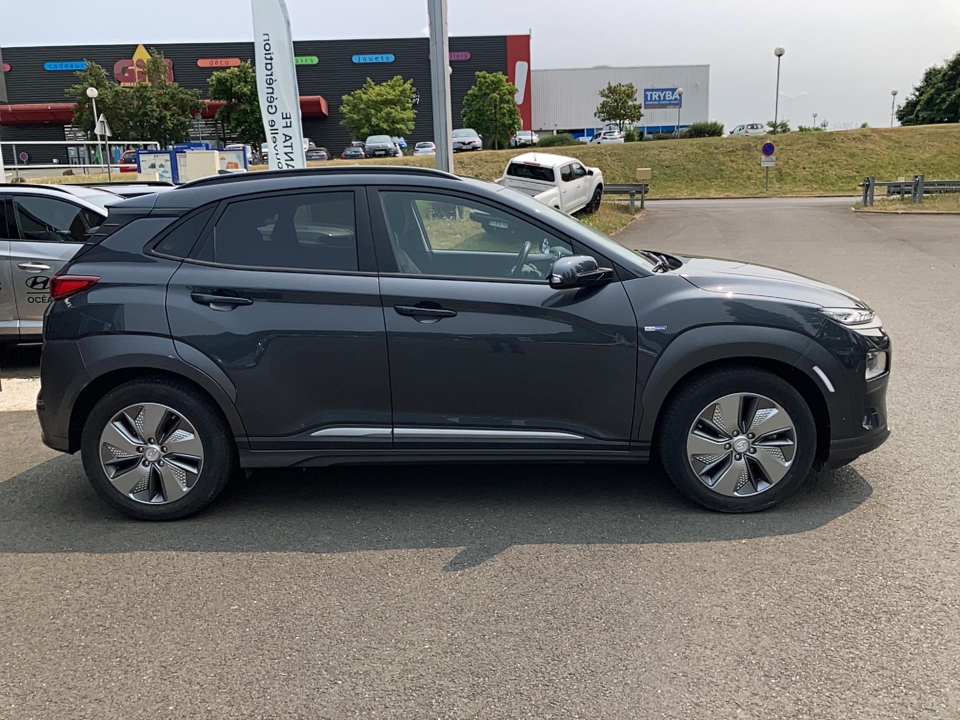 HYUNDAI Kona Electrique 39 kWh - 136 ch Creative - Véhicule Occasion - Océane Auto HYUNDAI Kona Electrique 39 kWh - 136 ch Creative - Véhicule Occasion Océane Auto