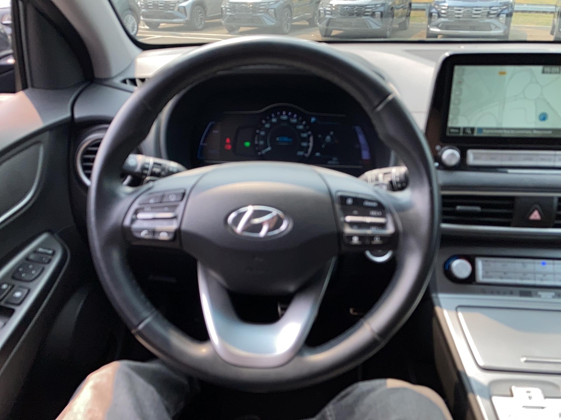HYUNDAI Kona Electrique 39 kWh - 136 ch Creative - Véhicule Occasion - Océane Auto HYUNDAI Kona Electrique 39 kWh - 136 ch Creative - Véhicule Occasion Océane Auto