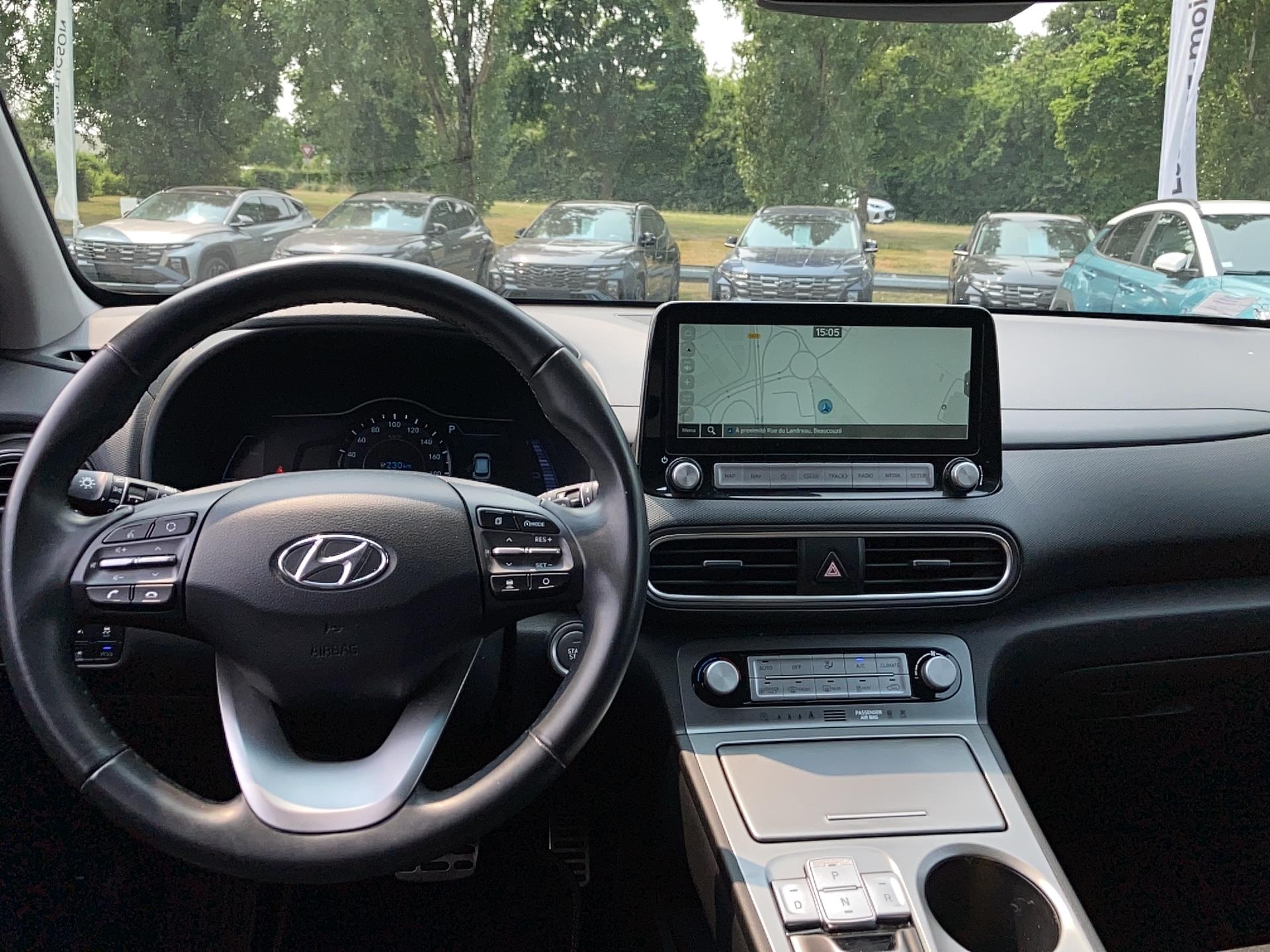 HYUNDAI Kona Electrique 39 kWh - 136 ch Creative - Véhicule Occasion - Océane Auto HYUNDAI Kona Electrique 39 kWh - 136 ch Creative - Véhicule Occasion Océane Auto