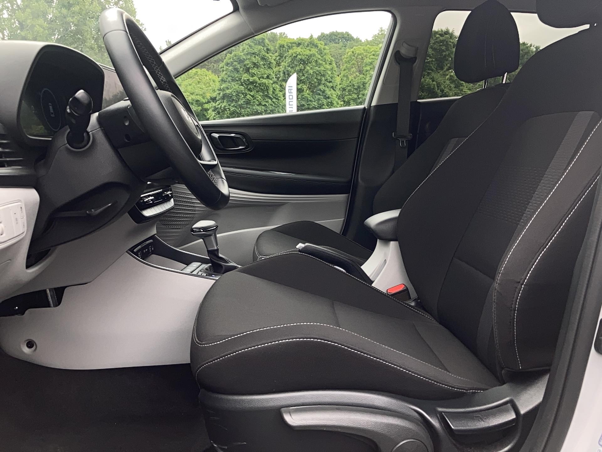 HYUNDAI i20 1.0 T-GDi 100 DCT-7 Hybrid 48V Creative - Véhicule Occasion Océane Auto