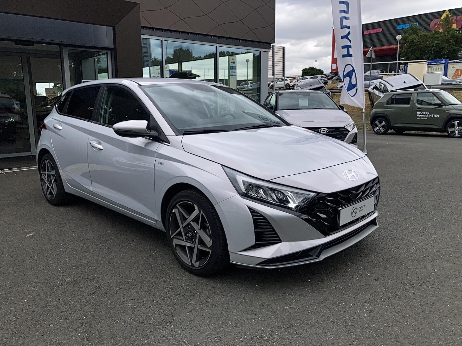 HYUNDAI i20 1.0 T-GDi 100 DCT-7 Hybrid 48V Creative - Véhicule Occasion Océane Auto