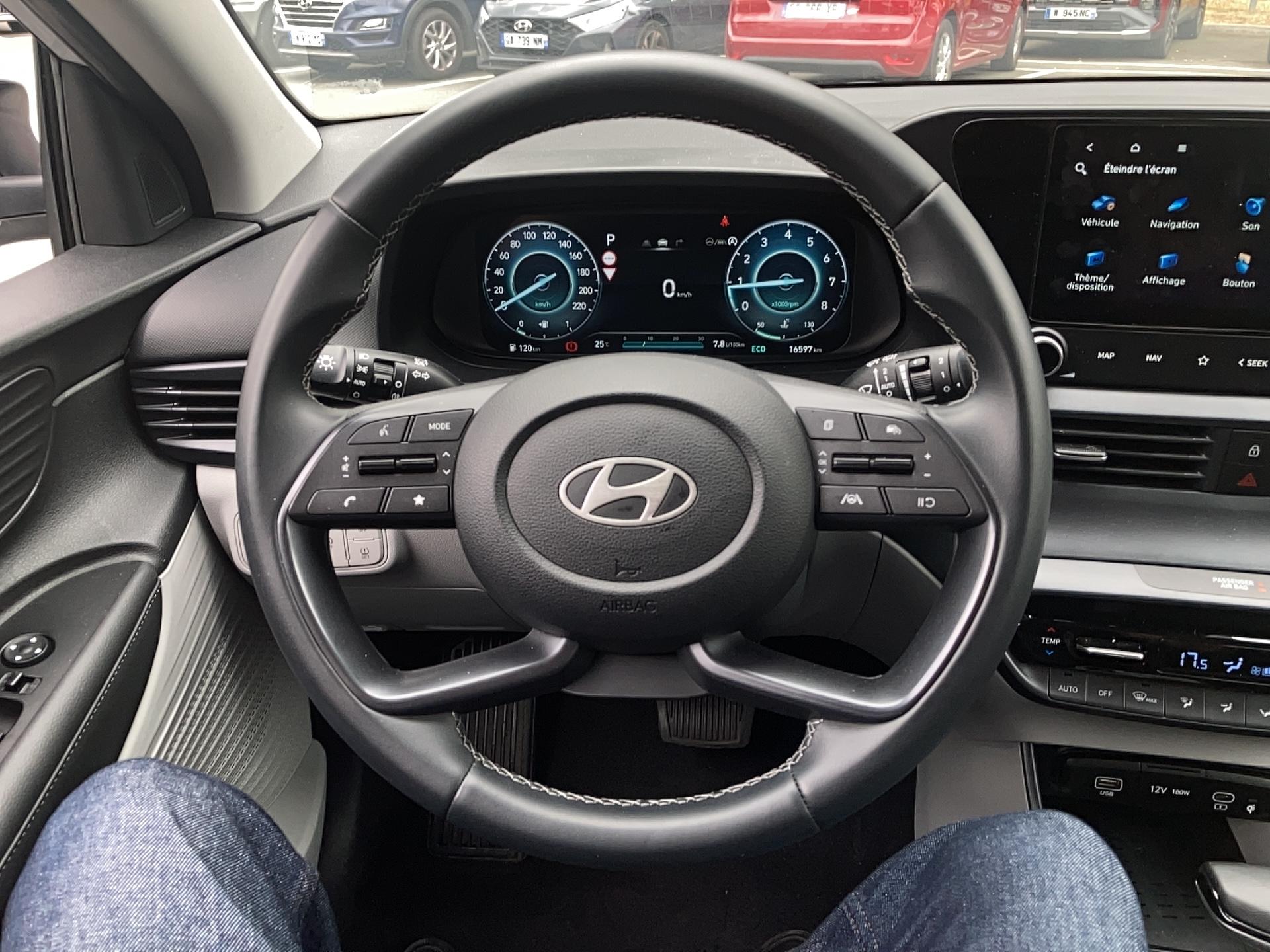 HYUNDAI i20 1.0 T-GDi 100 DCT-7 Hybrid 48V Creative - Véhicule Occasion Océane Auto
