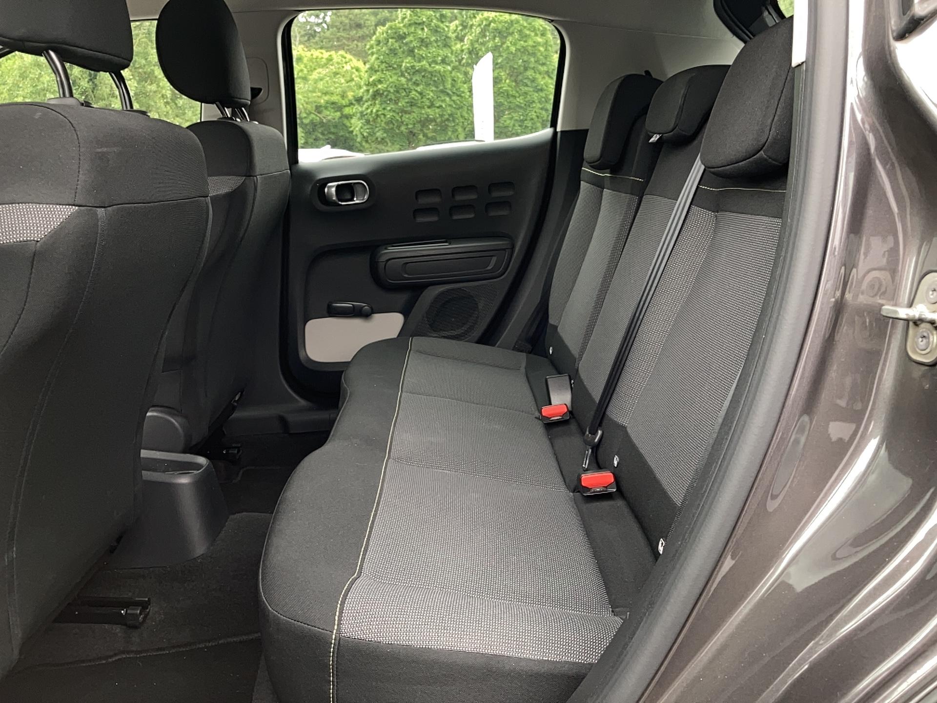 CITROEN C3 PureTech 82 S&S BVM5 Graphic - Véhicule Occasion Océane Auto