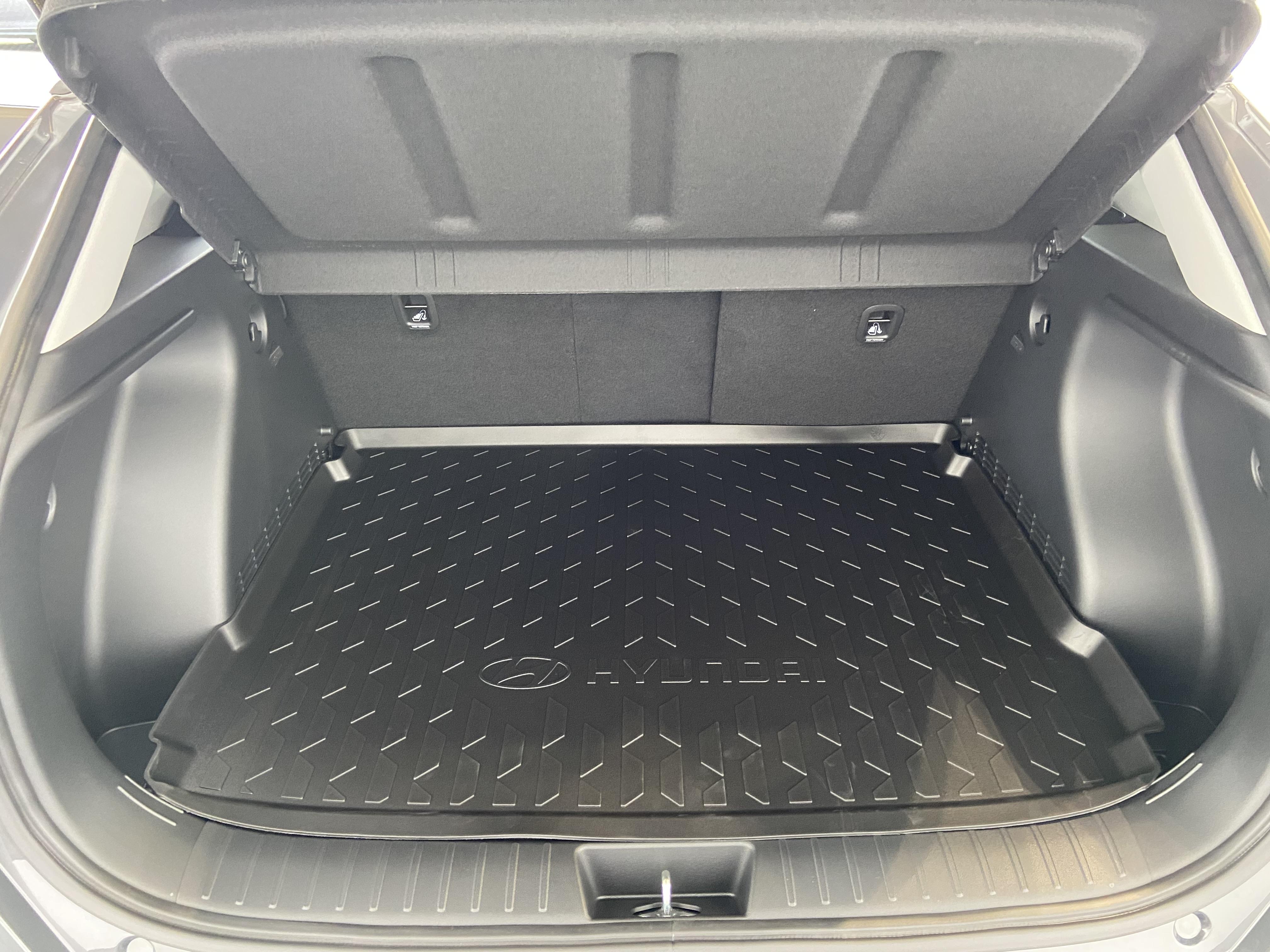 HYUNDAI Kona Electrique 65 kWh - 217 ch Creative - Véhicule Occasion - Océane Auto HYUNDAI Kona Electrique 65 kWh - 217 ch Creative - Véhicule Occasion Océane Auto