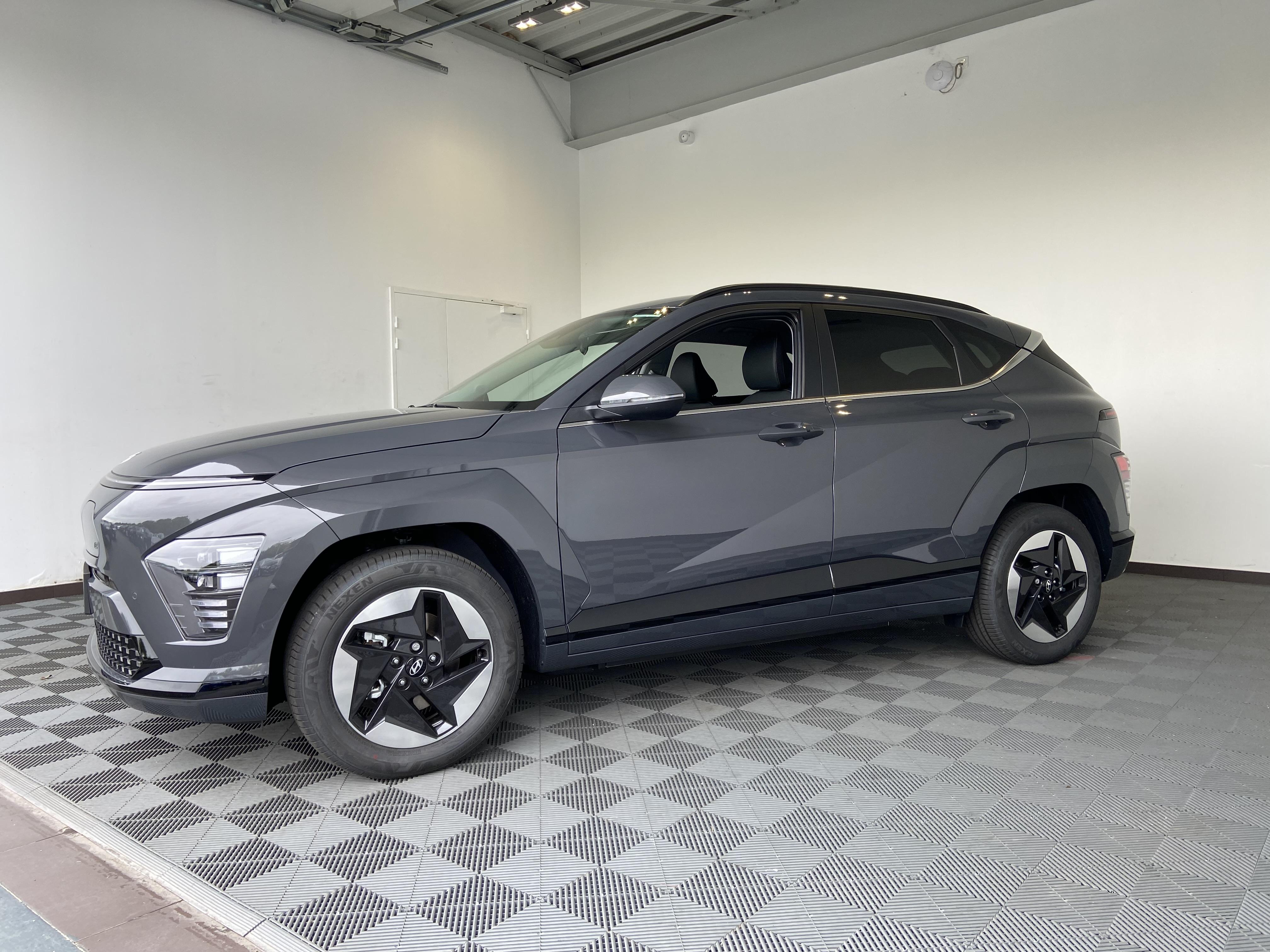 HYUNDAI Kona Electrique 65 kWh - 217 ch Creative - Véhicule Occasion - Océane Auto HYUNDAI Kona Electrique 65 kWh - 217 ch Creative - Véhicule Occasion Océane Auto