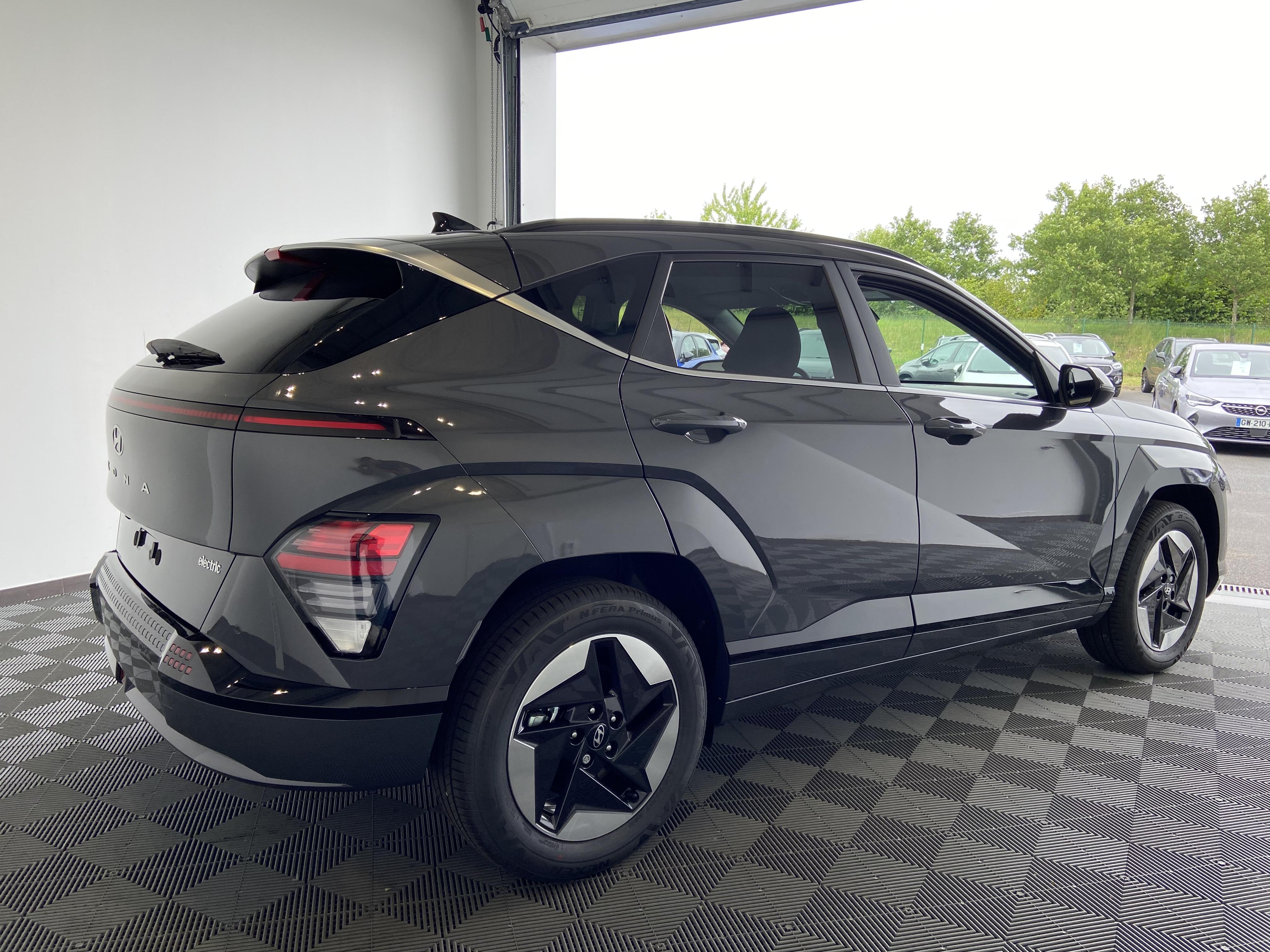 HYUNDAI Kona Electrique 65 kWh - 217 ch Creative - Véhicule Occasion - Océane Auto HYUNDAI Kona Electrique 65 kWh - 217 ch Creative - Véhicule Occasion Océane Auto