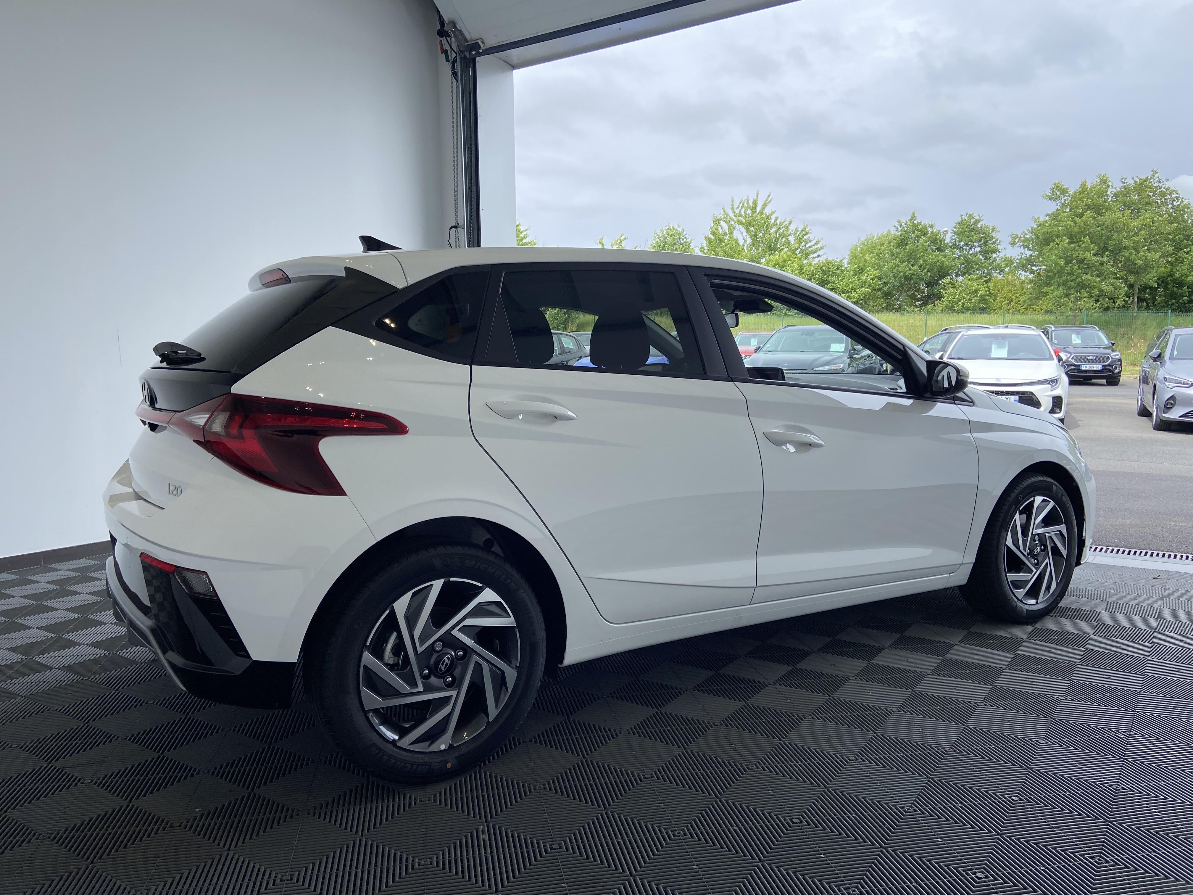 HYUNDAI i20 1.0 T-GDi 100 DCT-7 Intuitive - Véhicule Occasion - Océane Auto HYUNDAI i20 1.0 T-GDi 100 DCT-7 Intuitive - Véhicule Occasion Océane Auto