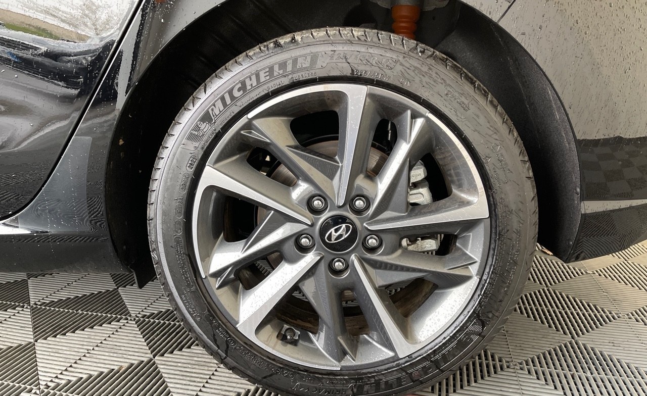 HYUNDAI i30 1.6 CRDi 115 BVM6 Creative - Véhicule Occasion - Océane Auto HYUNDAI i30 1.6 CRDi 115 BVM6 Creative - Véhicule Occasion Océane Auto