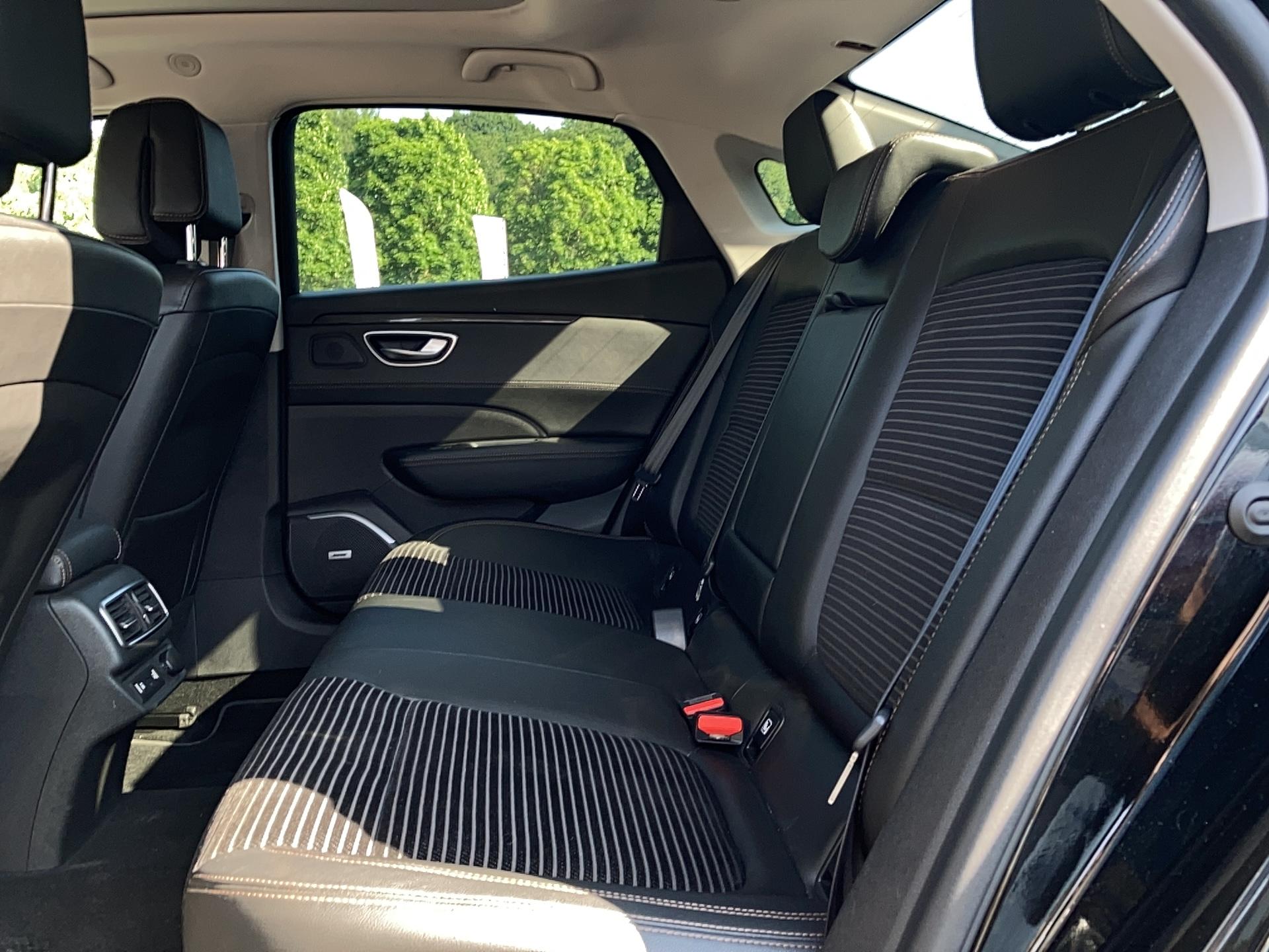 RENAULT Talisman dCi 160 Energy EDC Intens - Véhicule Occasion - Océane Auto RENAULT Talisman dCi 160 Energy EDC Intens - Véhicule Occasion Océane Auto