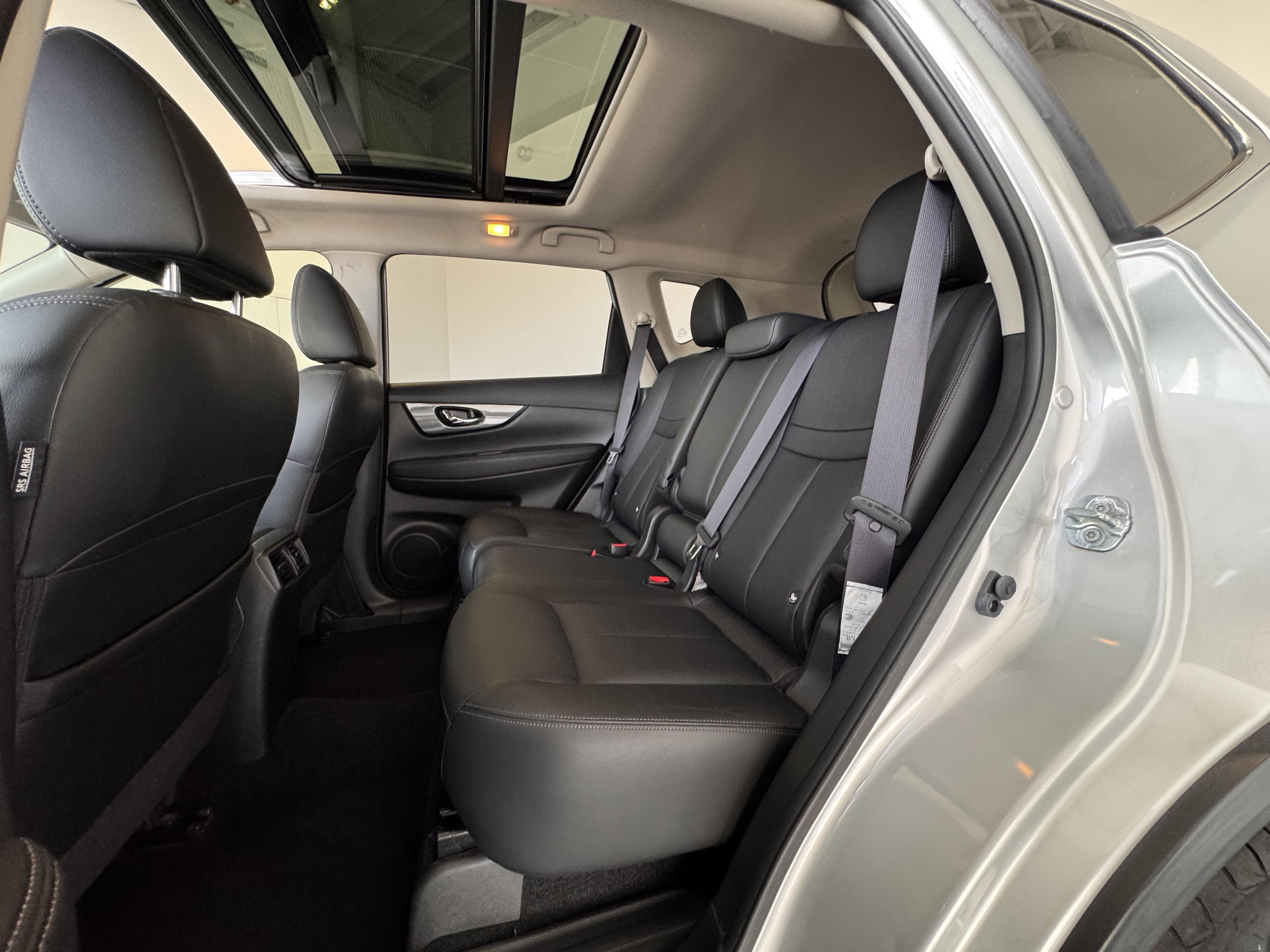 NISSAN X-TRAIL 2.0 dCi 177 5pl Xtronic Tekna - Véhicule Occasion - Océane Auto NISSAN X-TRAIL 2.0 dCi 177 5pl Xtronic Tekna - Véhicule Occasion Océane Auto