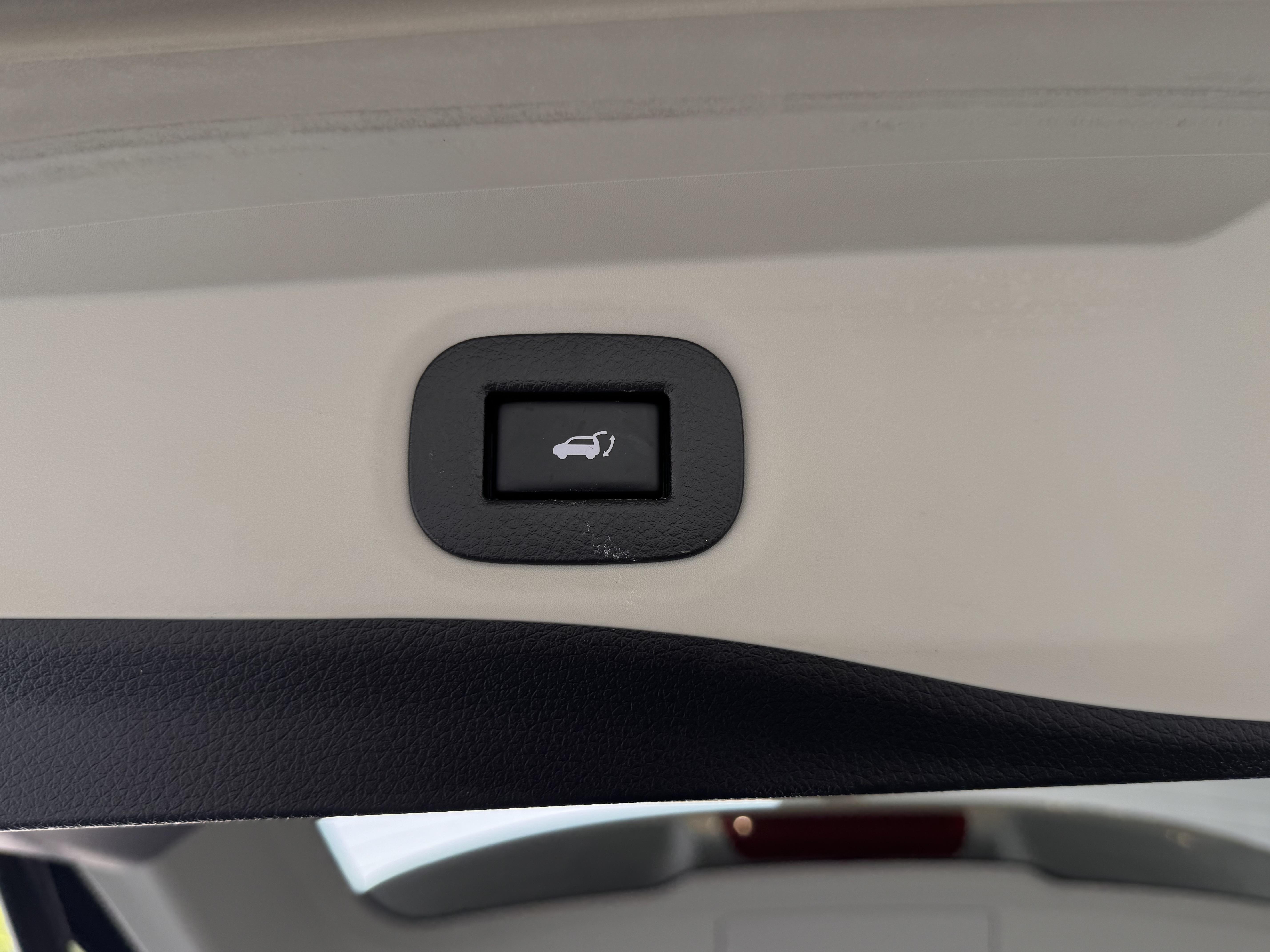 NISSAN X-TRAIL 2.0 dCi 177 5pl Xtronic Tekna - Véhicule Occasion - Océane Auto NISSAN X-TRAIL 2.0 dCi 177 5pl Xtronic Tekna - Véhicule Occasion Océane Auto