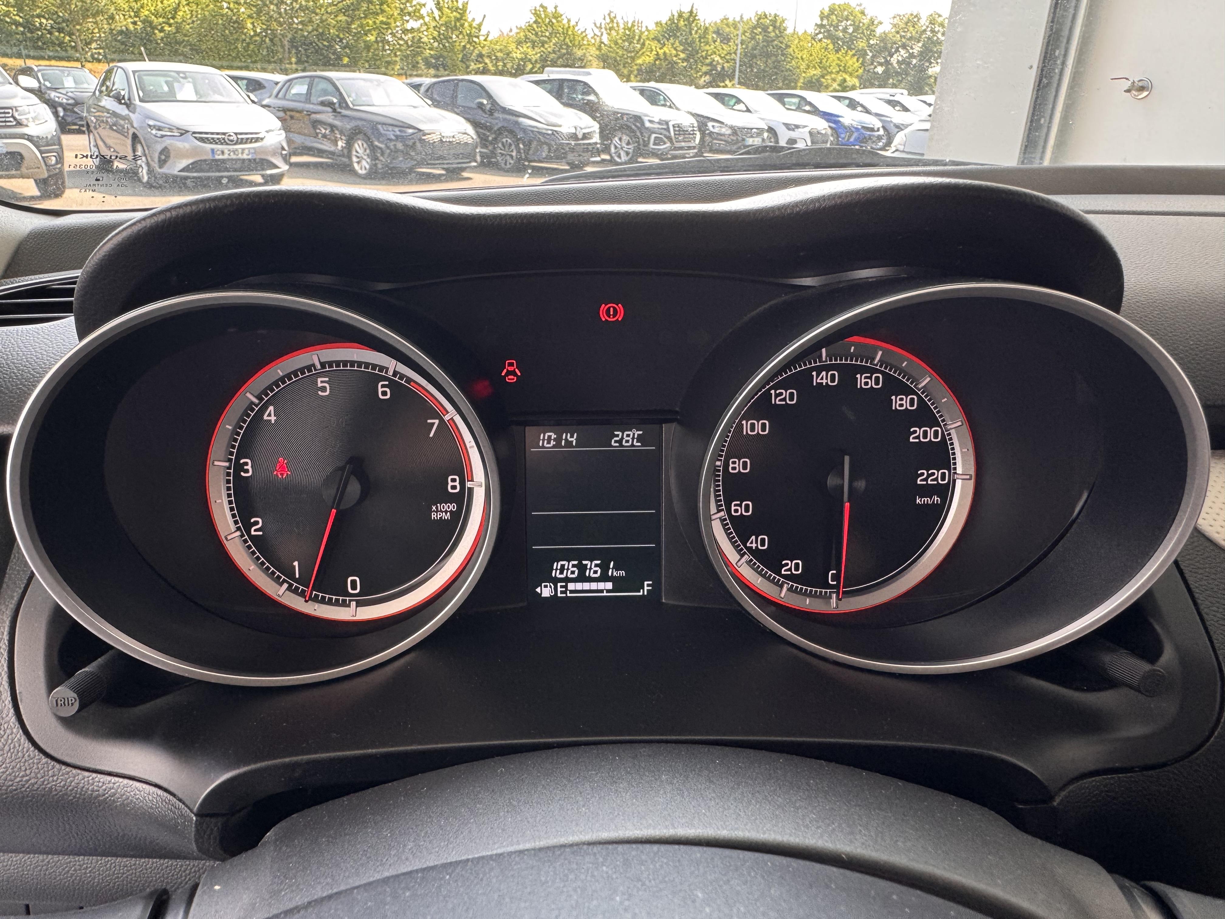 SUZUKI Swift 1.2 Dualjet Avantage - Véhicule Occasion - Océane Auto SUZUKI Swift 1.2 Dualjet Avantage - Véhicule Occasion Océane Auto