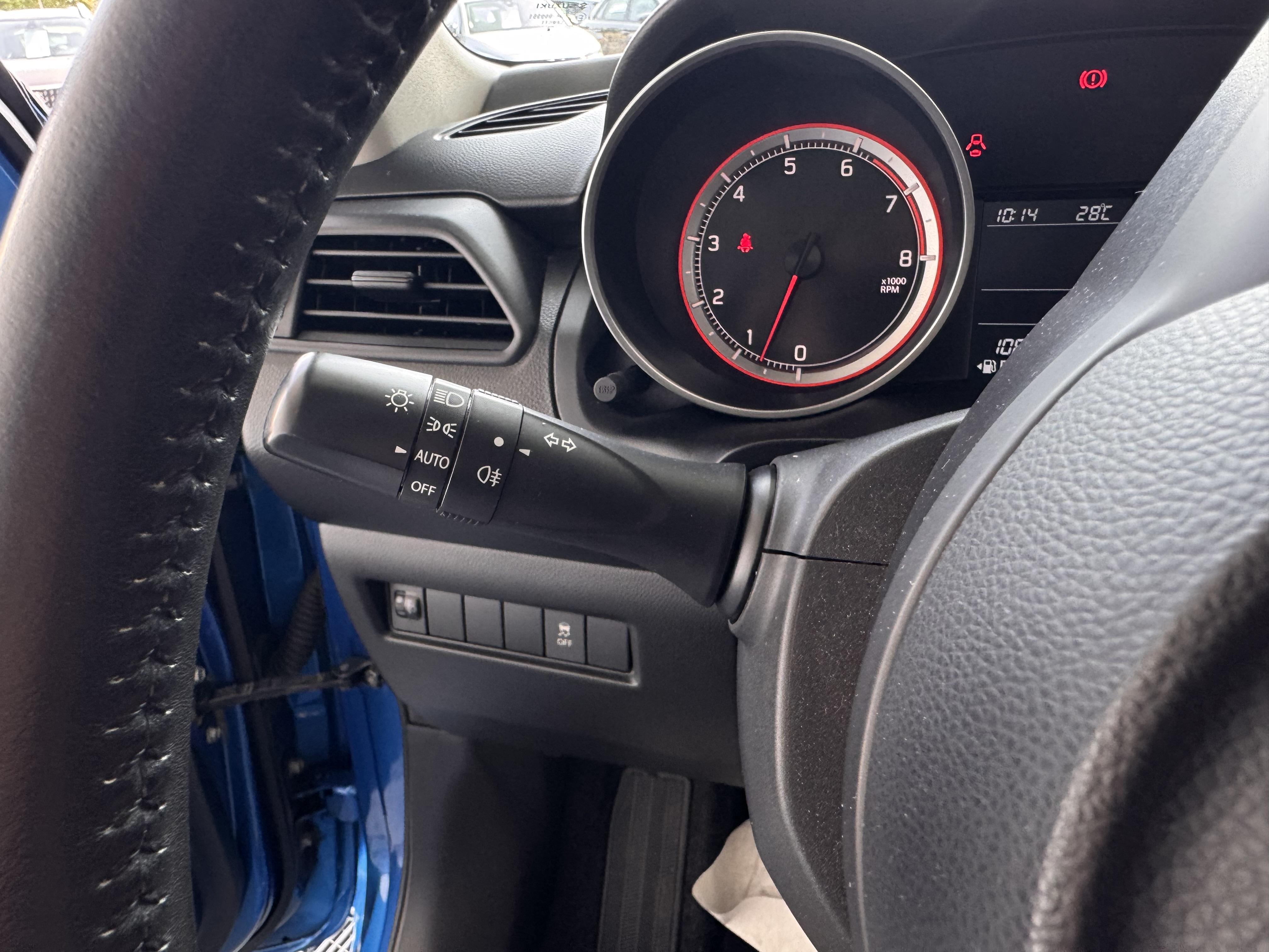 SUZUKI Swift 1.2 Dualjet Avantage - Véhicule Occasion - Océane Auto SUZUKI Swift 1.2 Dualjet Avantage - Véhicule Occasion Océane Auto