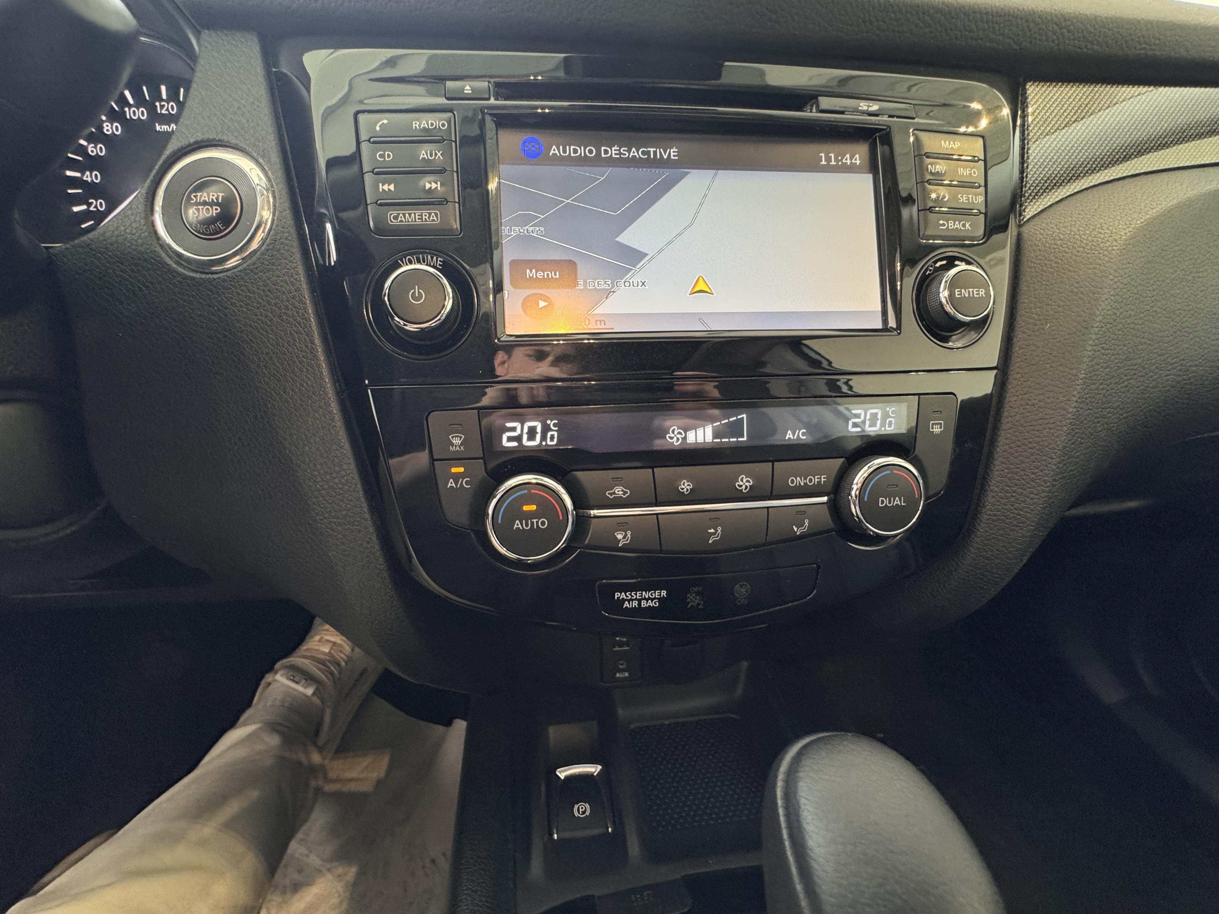 NISSAN X-TRAIL 2.0 dCi 177 5pl Xtronic Tekna - Véhicule Occasion - Océane Auto NISSAN X-TRAIL 2.0 dCi 177 5pl Xtronic Tekna - Véhicule Occasion Océane Auto