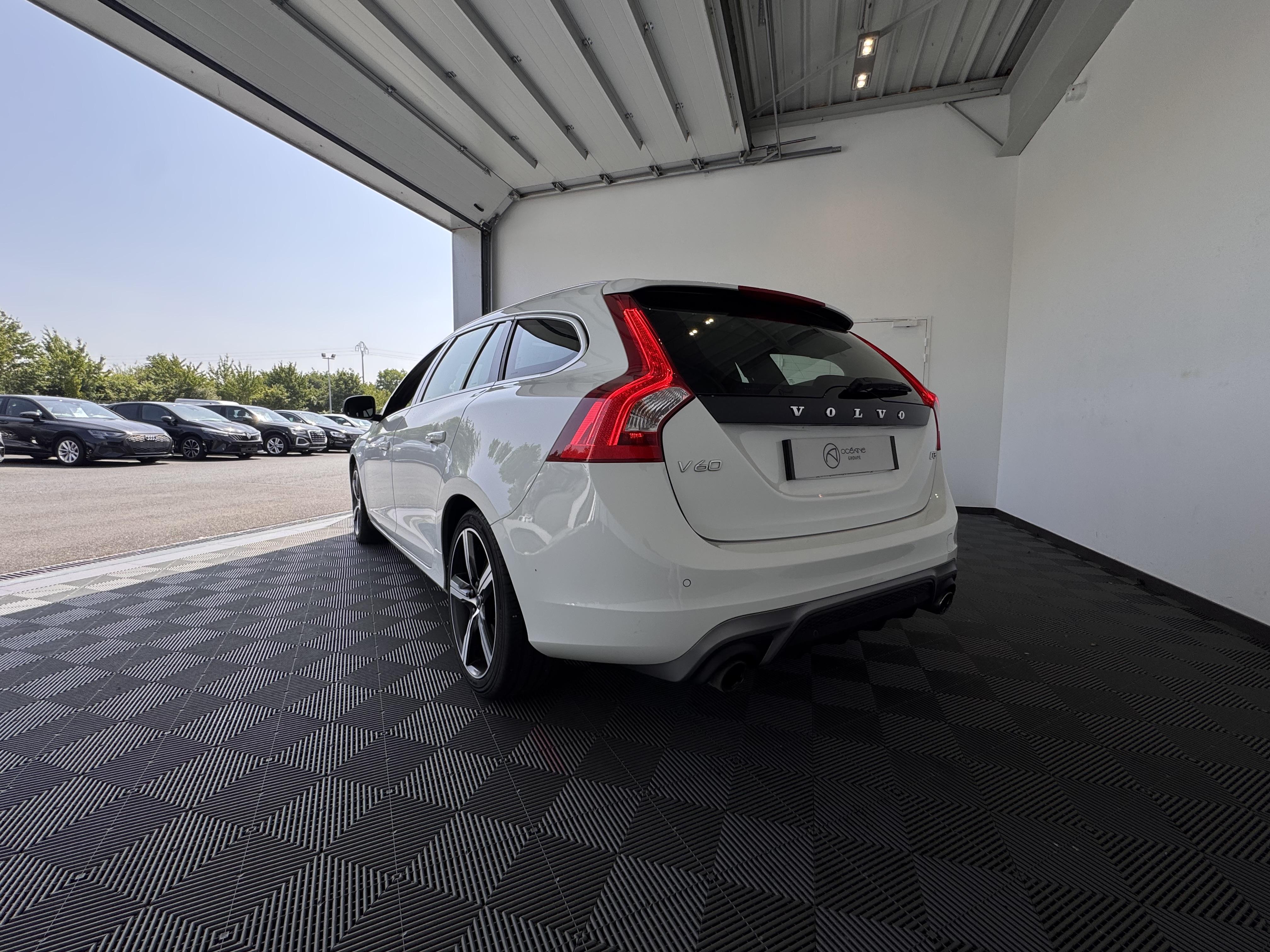 VOLVO V60 D3 150 ch Stop&Start R-Design - Véhicule Occasion Océane Auto