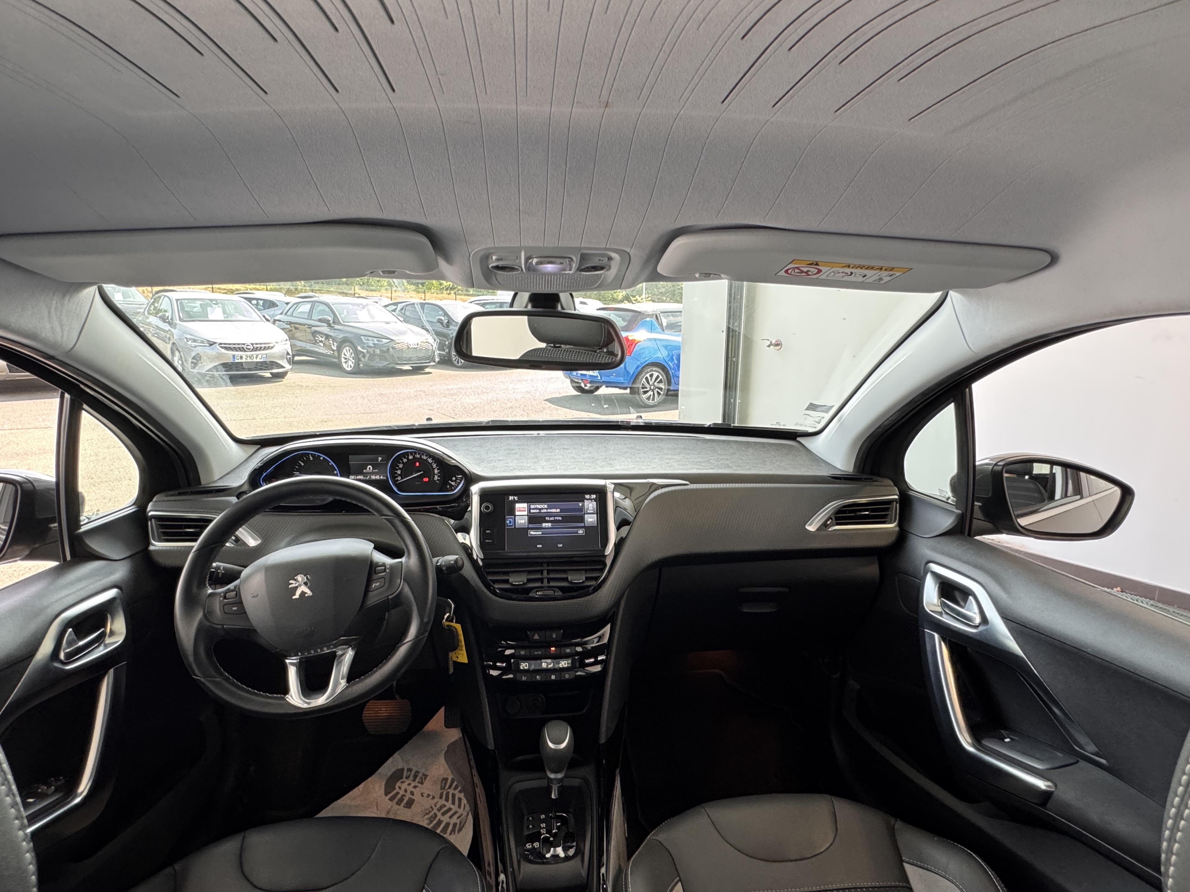 PEUGEOT 2008 1.2 PureTech 110ch S&S EAT6 Allure - Véhicule Occasion - Océane Auto PEUGEOT 2008 1.2 PureTech 110ch S&S EAT6 Allure - Véhicule Occasion Océane Auto