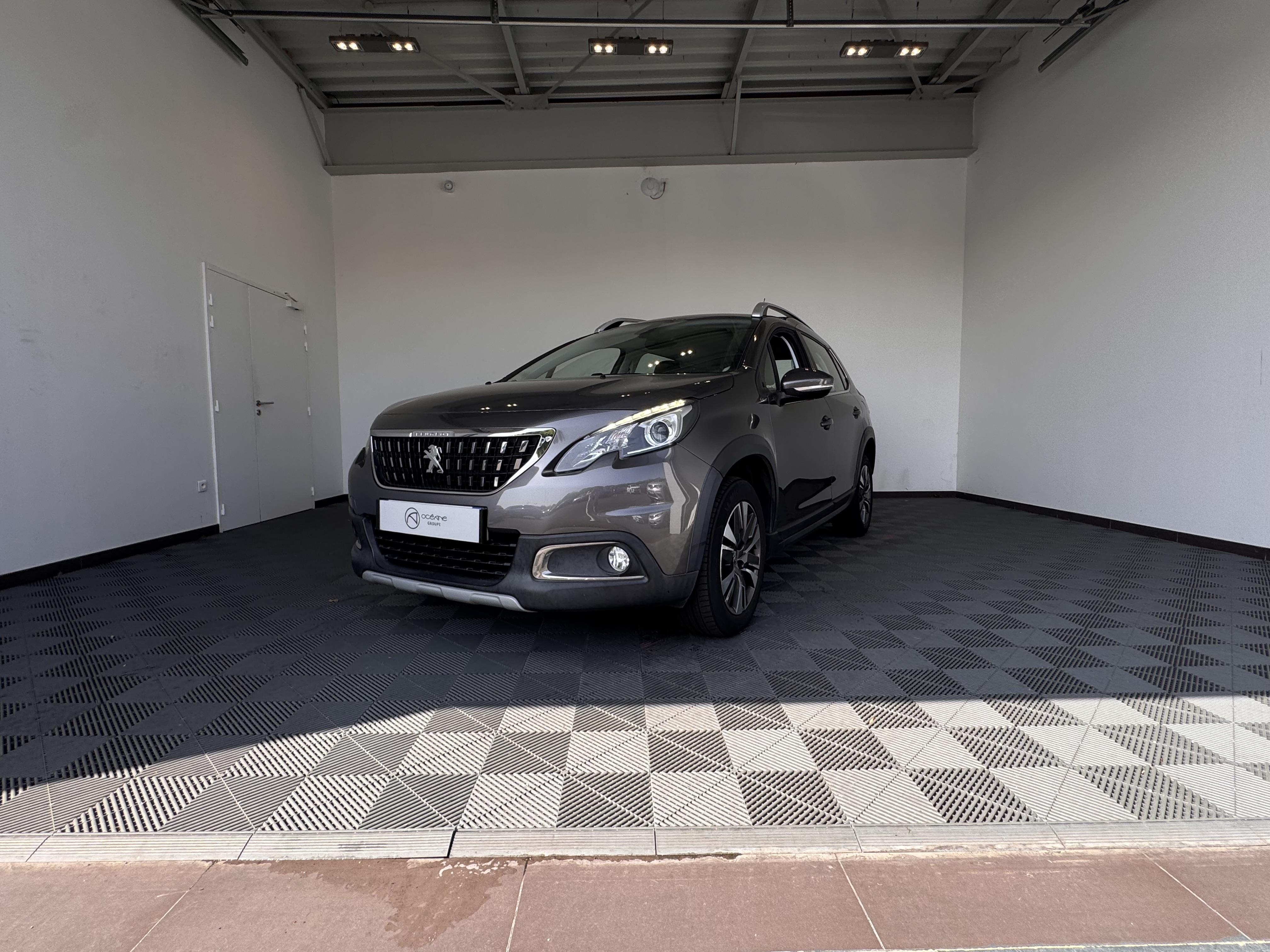 PEUGEOT 2008 1.2 PureTech 110ch S&S EAT6 Allure - Véhicule Occasion Océane Auto
