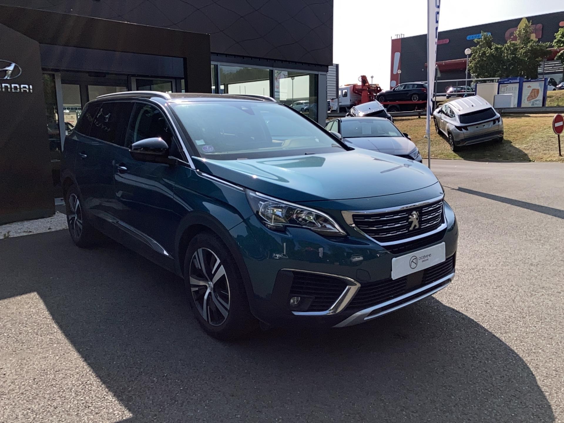 PEUGEOT 5008 PureTech 130ch S&S BVM6 Allure - Véhicule Occasion - Océane Auto PEUGEOT 5008 PureTech 130ch S&S BVM6 Allure - Véhicule Occasion Océane Auto