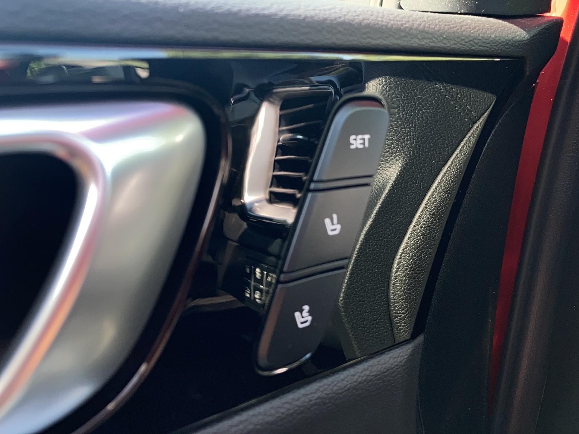 KIA XCeed 1.6 GDi Hybride Rechargeable 141ch DCT6 Premium - Véhicule Occasion - Océane Auto KIA XCeed 1.6 GDi Hybride Rechargeable 141ch DCT6 Premium - Véhicule Occasion Océane Auto