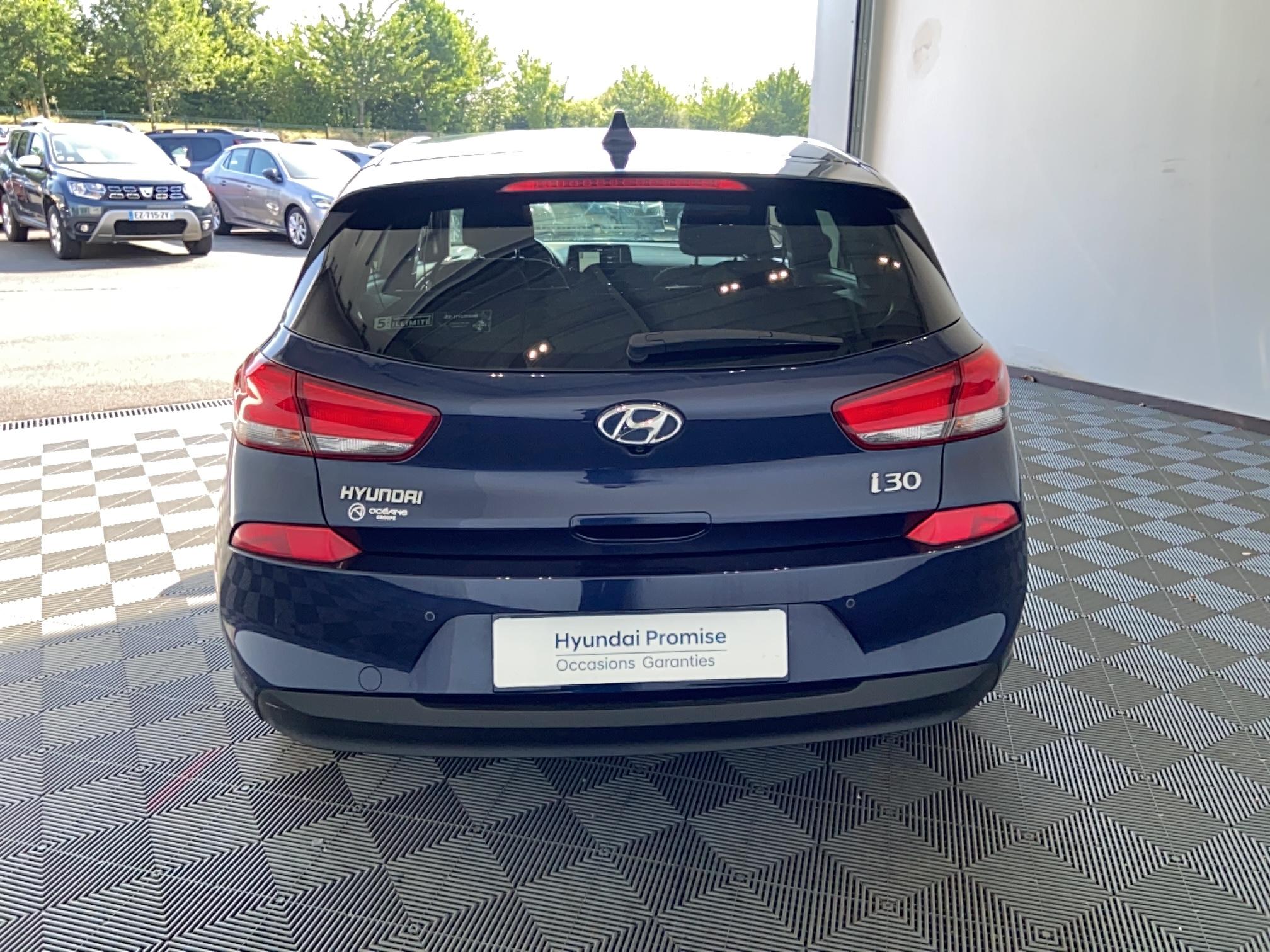 HYUNDAI i30 1.6 CRDi 115 DCT-7 Edition #Navi - Véhicule Occasion - Océane Auto HYUNDAI i30 1.6 CRDi 115 DCT-7 Edition #Navi - Véhicule Occasion Océane Auto