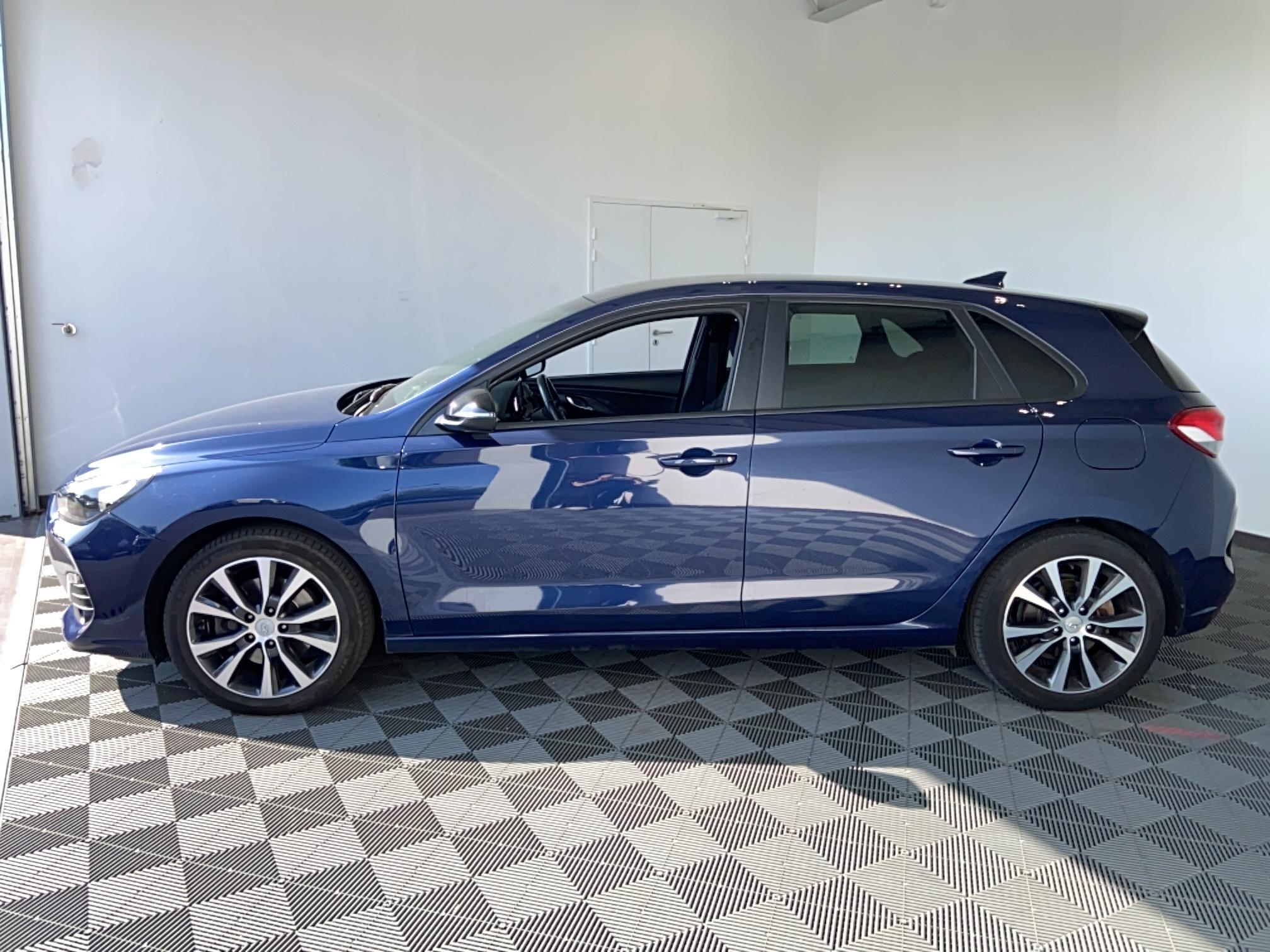 HYUNDAI i30 1.6 CRDi 115 DCT-7 Edition #Navi - Véhicule Occasion - Océane Auto HYUNDAI i30 1.6 CRDi 115 DCT-7 Edition #Navi - Véhicule Occasion Océane Auto