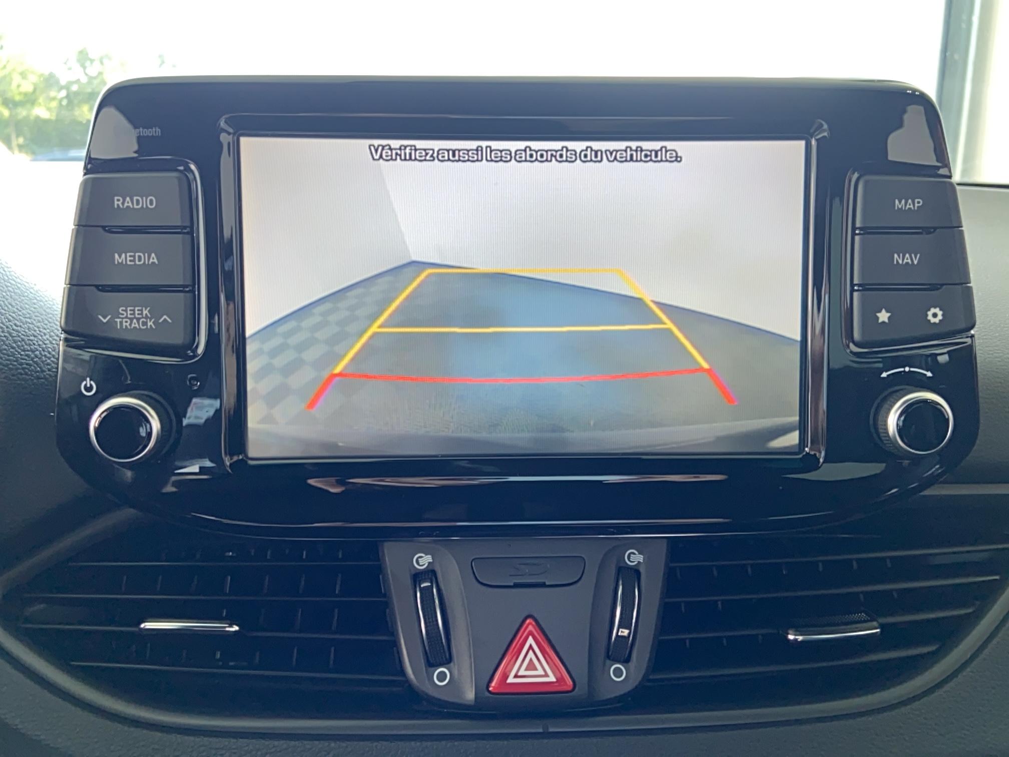 HYUNDAI i30 1.6 CRDi 115 DCT-7 Edition #Navi - Véhicule Occasion - Océane Auto HYUNDAI i30 1.6 CRDi 115 DCT-7 Edition #Navi - Véhicule Occasion Océane Auto