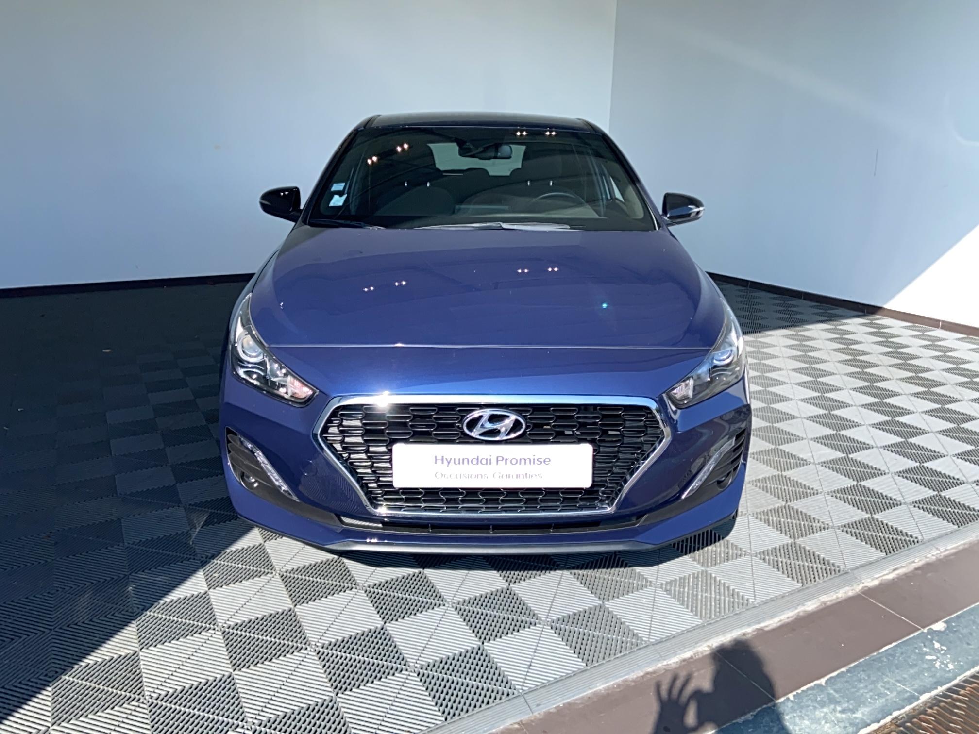 HYUNDAI i30 1.6 CRDi 115 DCT-7 Edition #Navi - Véhicule Occasion - Océane Auto HYUNDAI i30 1.6 CRDi 115 DCT-7 Edition #Navi - Véhicule Occasion Océane Auto