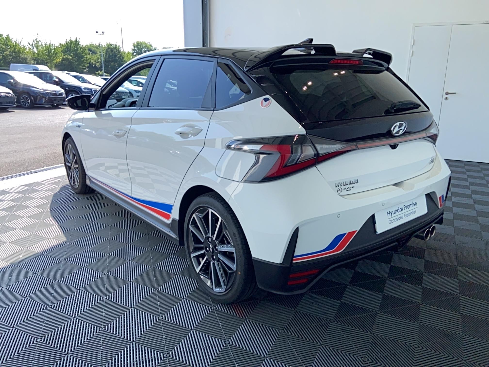 HYUNDAI i20 1.0 T-GDi 100 DCT-7 N Line Michel Vaillant - Véhicule Occasion - Océane Auto HYUNDAI i20 1.0 T-GDi 100 DCT-7 N Line Michel Vaillant - Véhicule Occasion Océane Auto