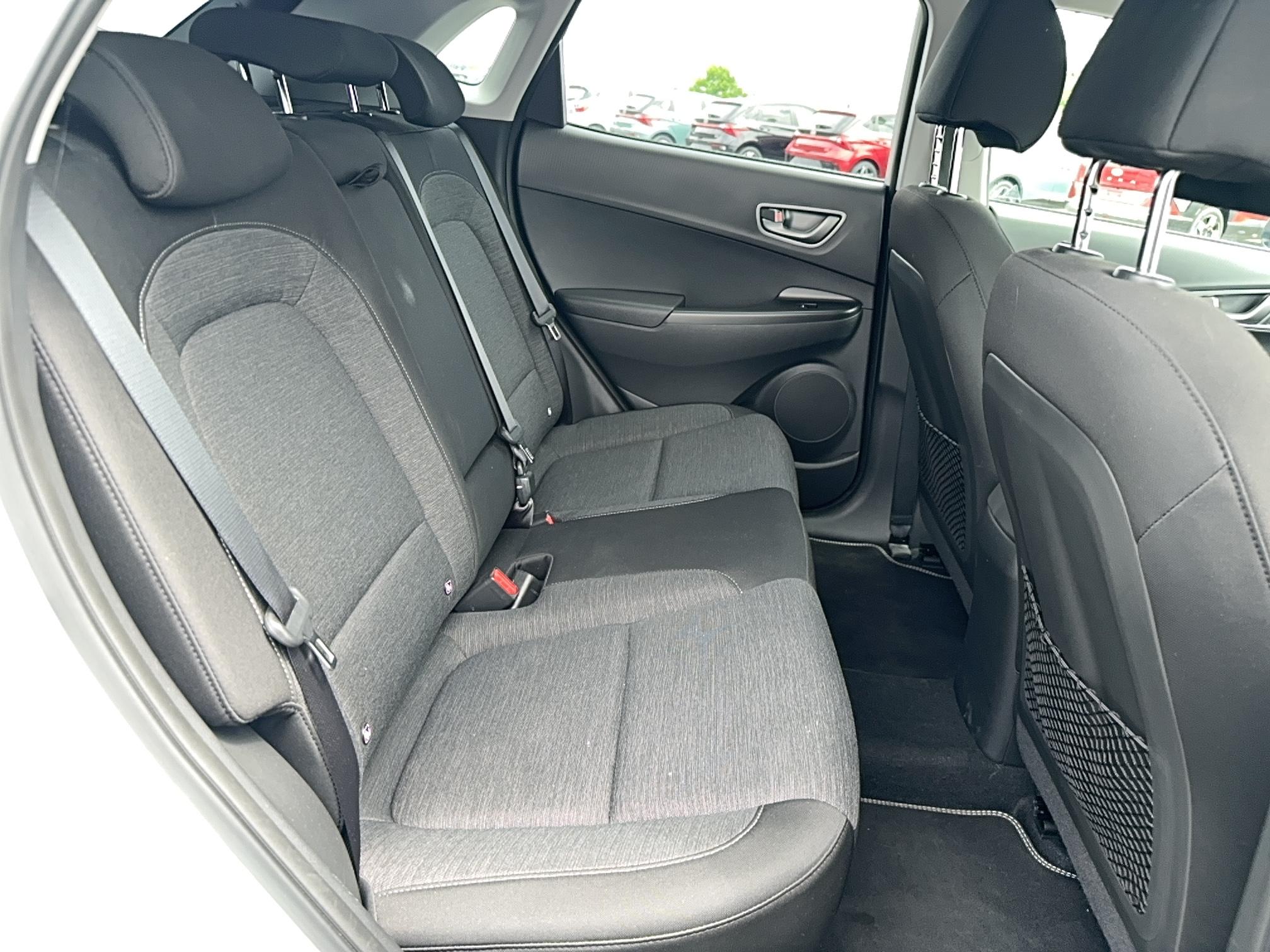 HYUNDAI Kona Electrique 39 kWh - 136 ch Creative - Véhicule Occasion Océane Auto